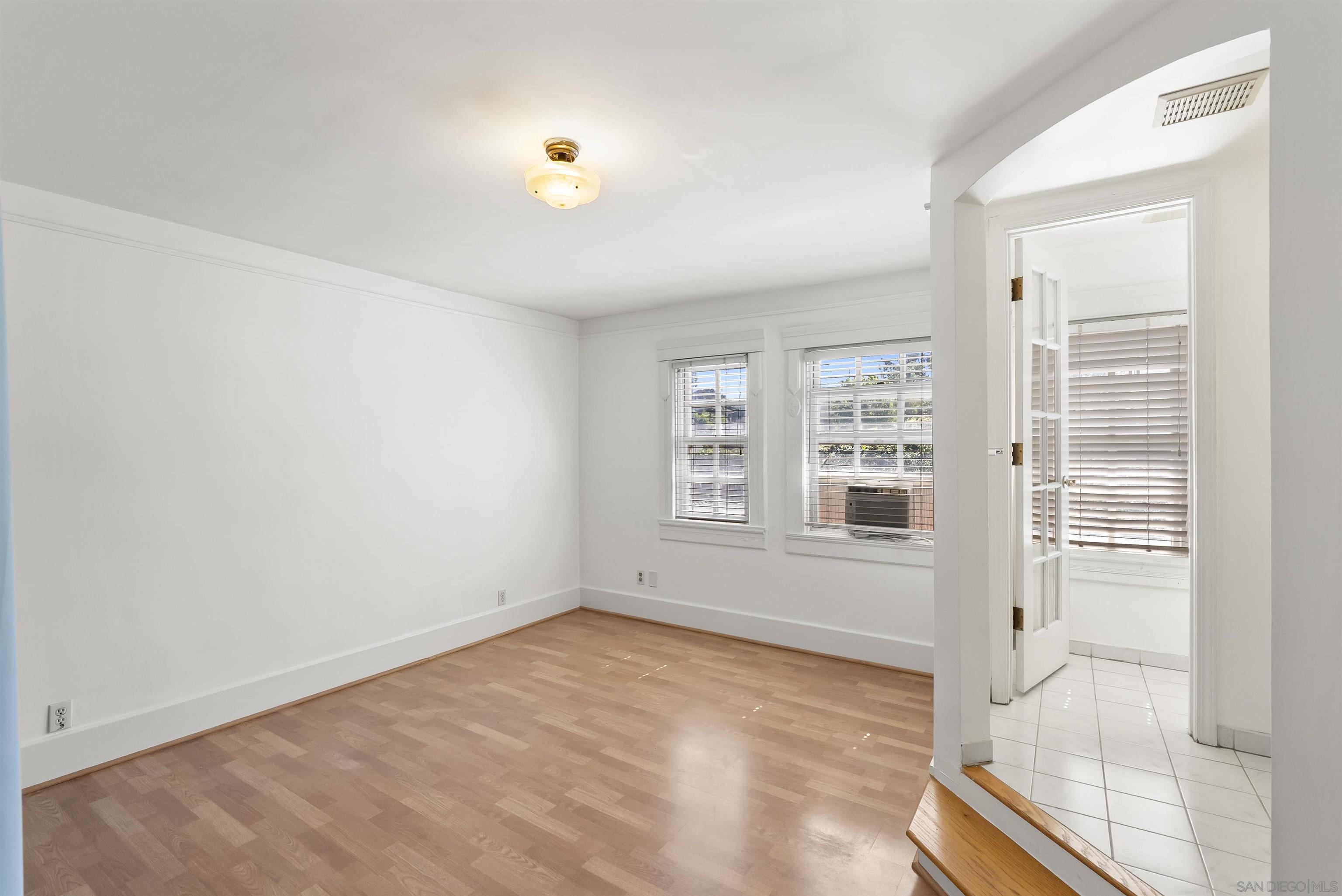 Detail Gallery Image 29 of 41 For 921  Court Way, San Diego,  CA 92103 - 4 Beds | 4 Baths