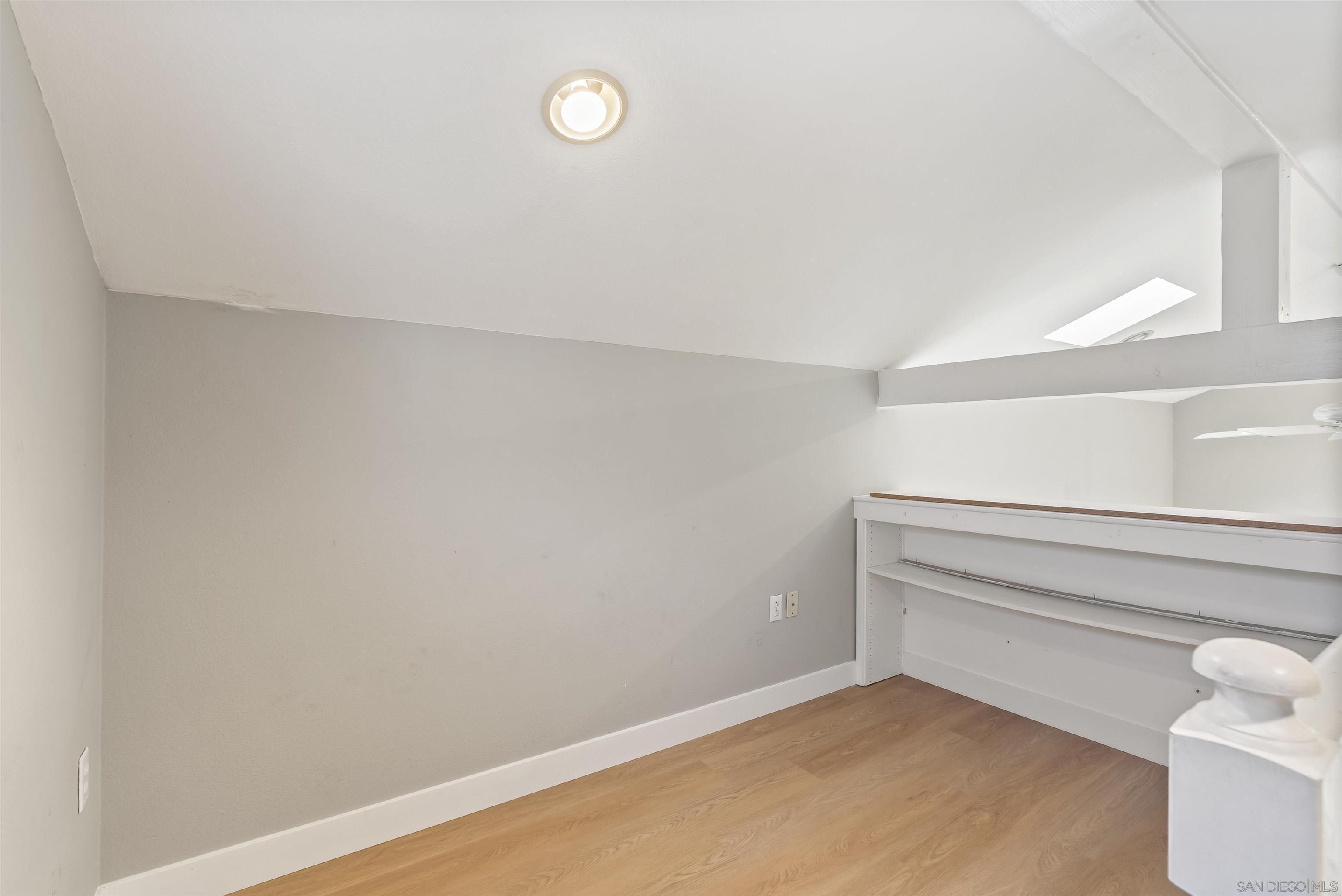 Detail Gallery Image 37 of 41 For 921  Court Way, San Diego,  CA 92103 - 4 Beds | 4 Baths