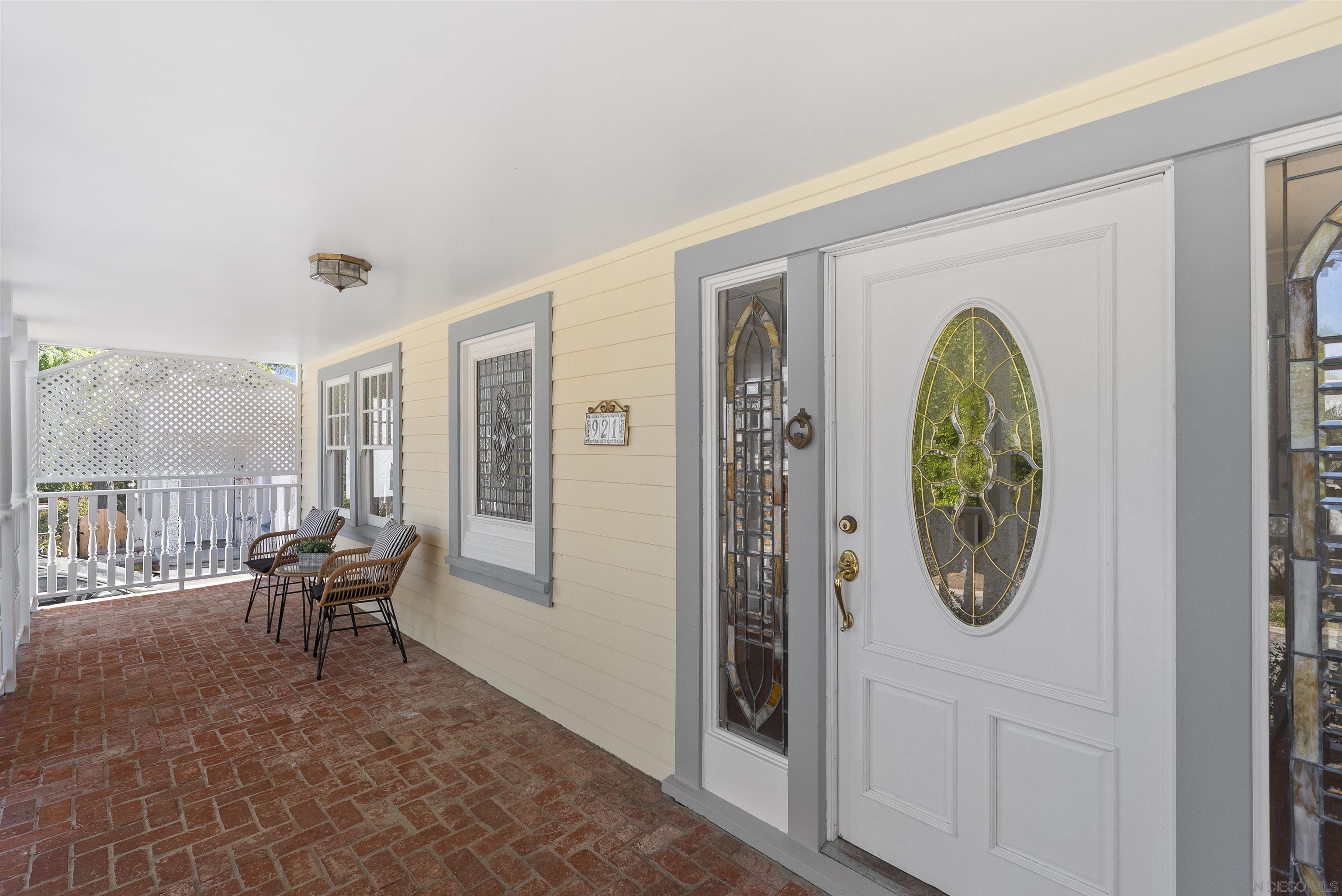 Detail Gallery Image 6 of 41 For 921  Court Way, San Diego,  CA 92103 - 4 Beds | 4 Baths