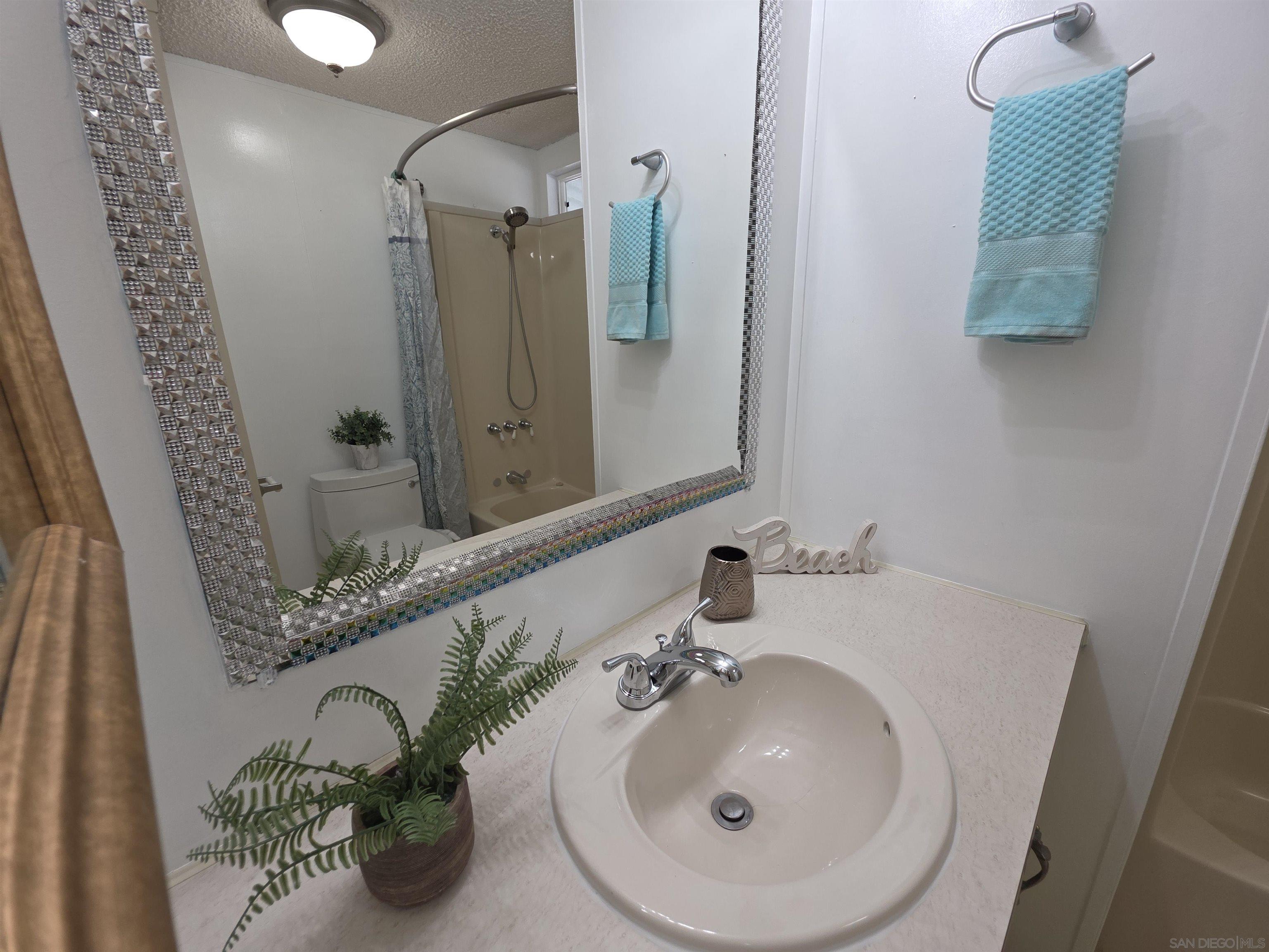 Detail Gallery Image 22 of 48 For 4832  Old Cliffs Rd, San Diego,  CA 92120 - 2 Beds | 2 Baths