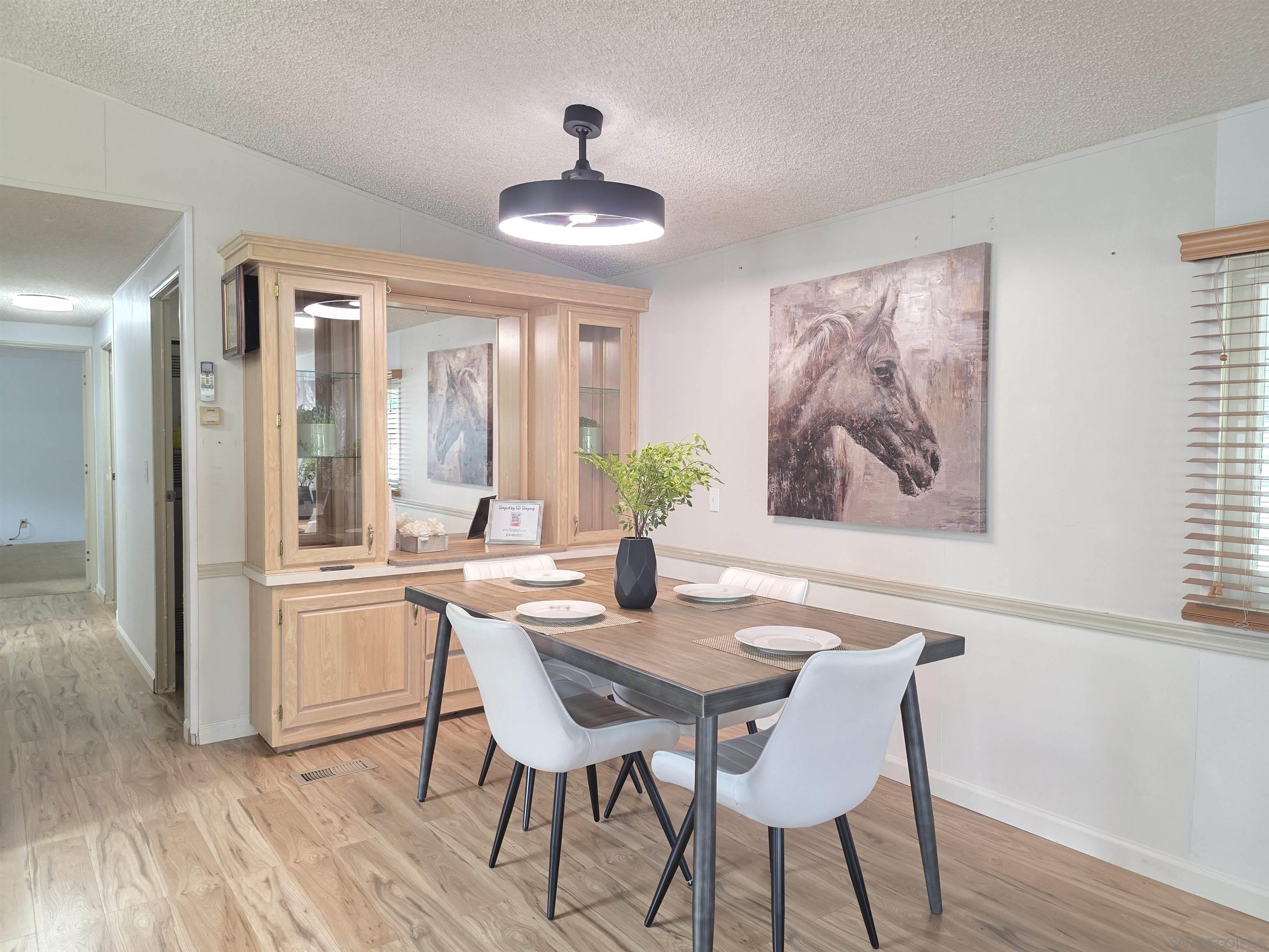 Detail Gallery Image 8 of 48 For 4832  Old Cliffs Rd, San Diego,  CA 92120 - 2 Beds | 2 Baths