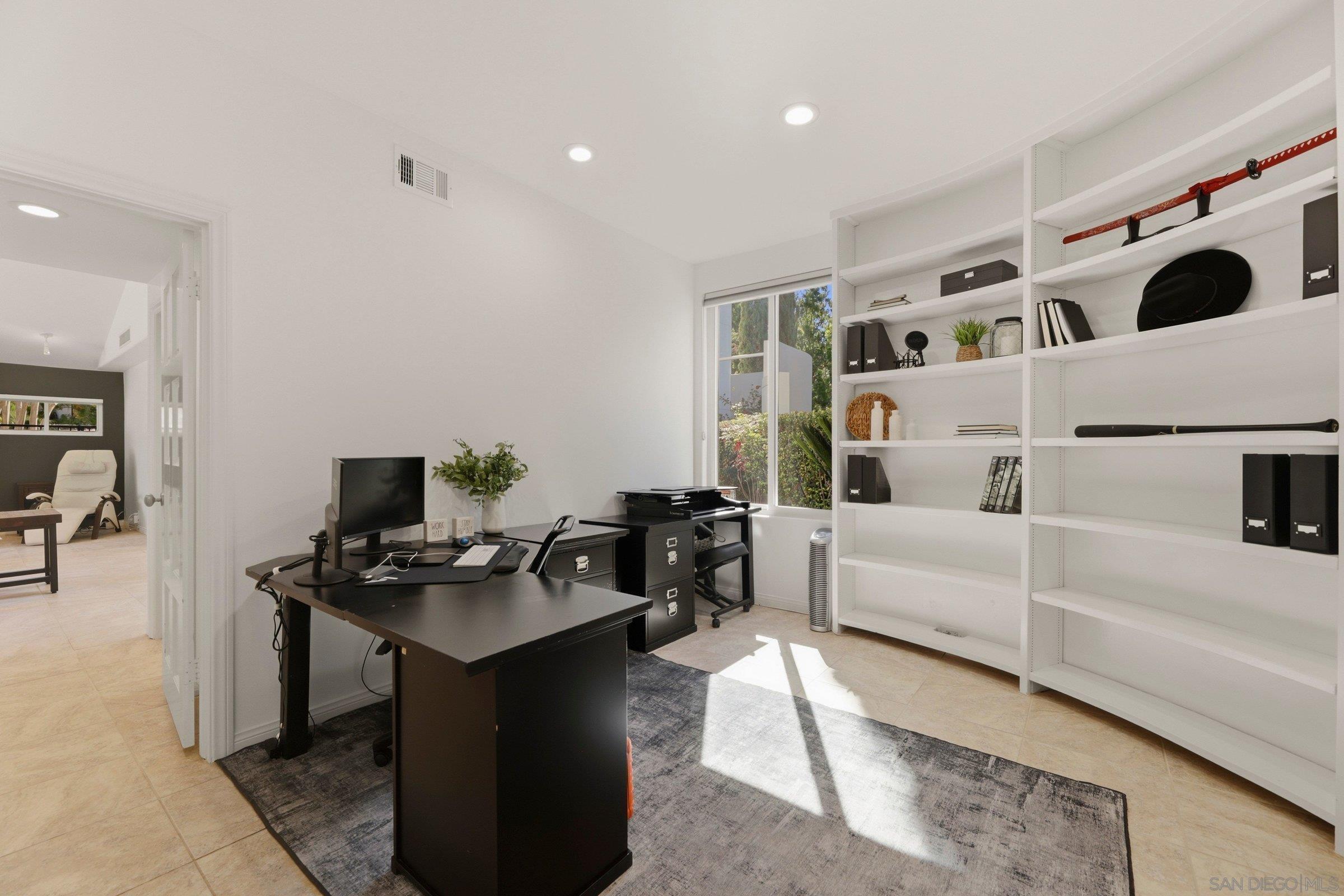 Detail Gallery Image 25 of 53 For 13024  Olmeda Court, San Diego,  CA 92128 - 4 Beds | 4 Baths