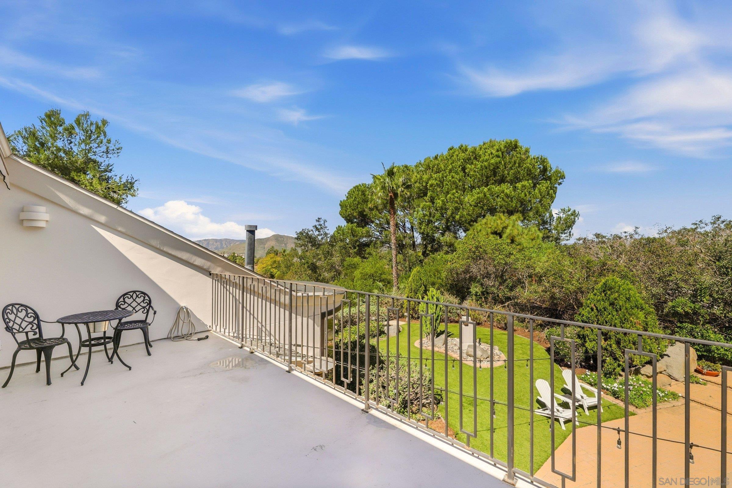 Detail Gallery Image 32 of 53 For 13024  Olmeda Court, San Diego,  CA 92128 - 4 Beds | 4 Baths