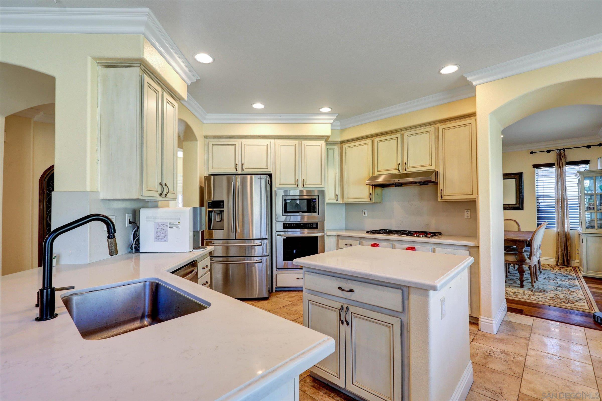 Detail Gallery Image 12 of 40 For 2493  Crooked Trail Rd, Chula Vista,  CA 91914 - 5 Beds | 3 Baths