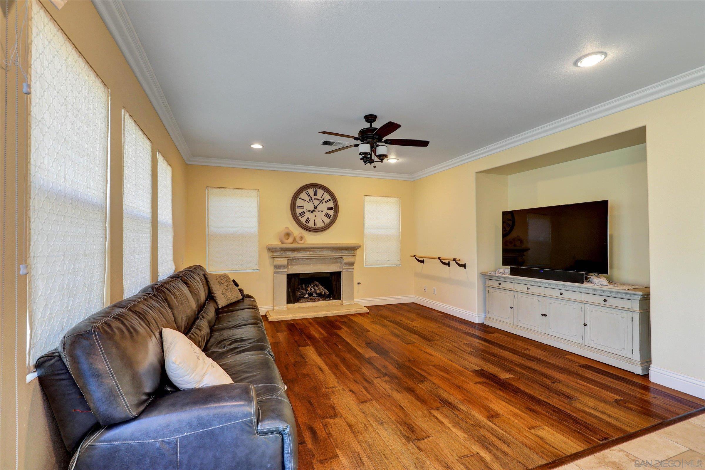 Detail Gallery Image 16 of 40 For 2493  Crooked Trail Rd, Chula Vista,  CA 91914 - 5 Beds | 3 Baths