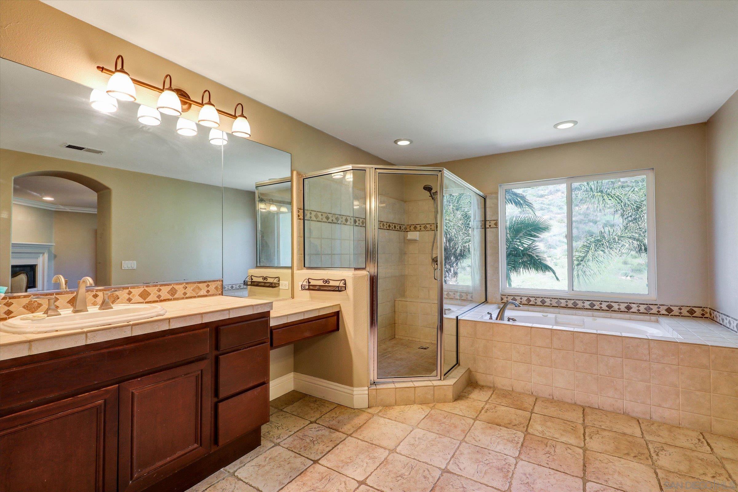 Detail Gallery Image 30 of 40 For 2493  Crooked Trail Rd, Chula Vista,  CA 91914 - 5 Beds | 3 Baths