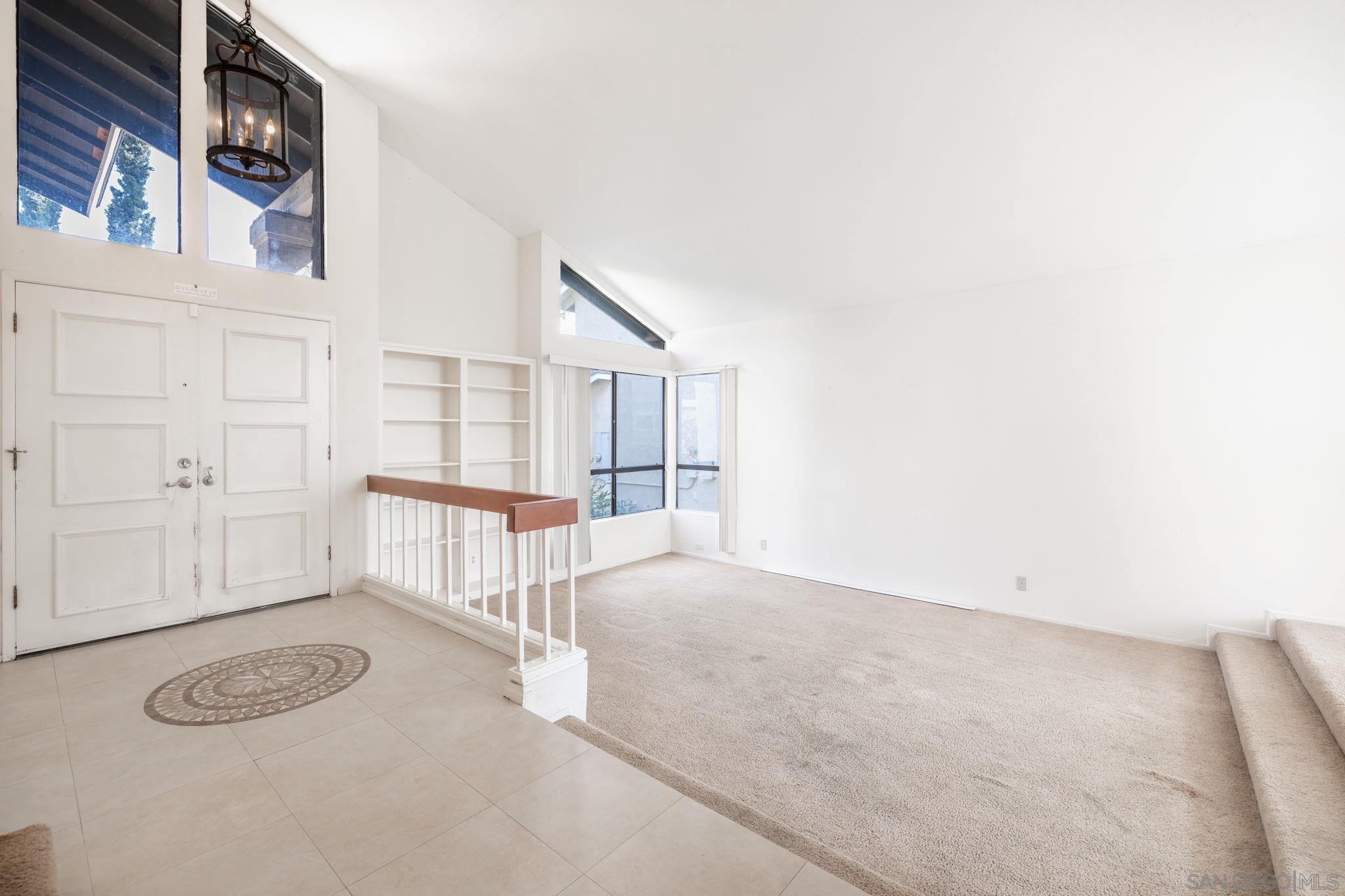 Detail Gallery Image 2 of 19 For 26062  Ramjit Ct, Lake Forest,  CA 92630 - 4 Beds | 2/1 Baths