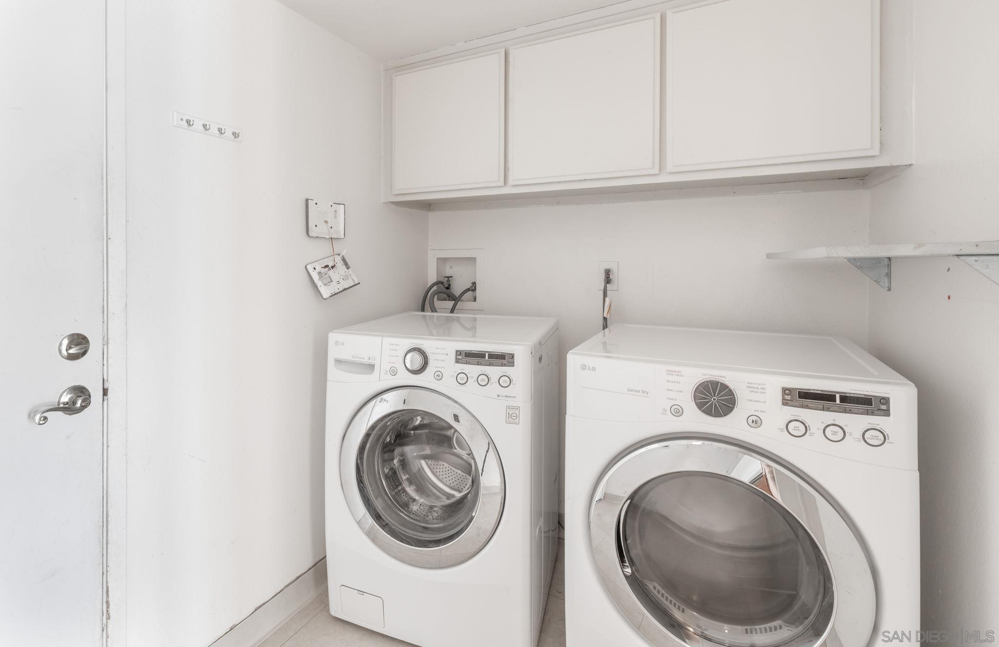 Detail Gallery Image 11 of 19 For 26062  Ramjit Ct, Lake Forest,  CA 92630 - 4 Beds | 2/1 Baths