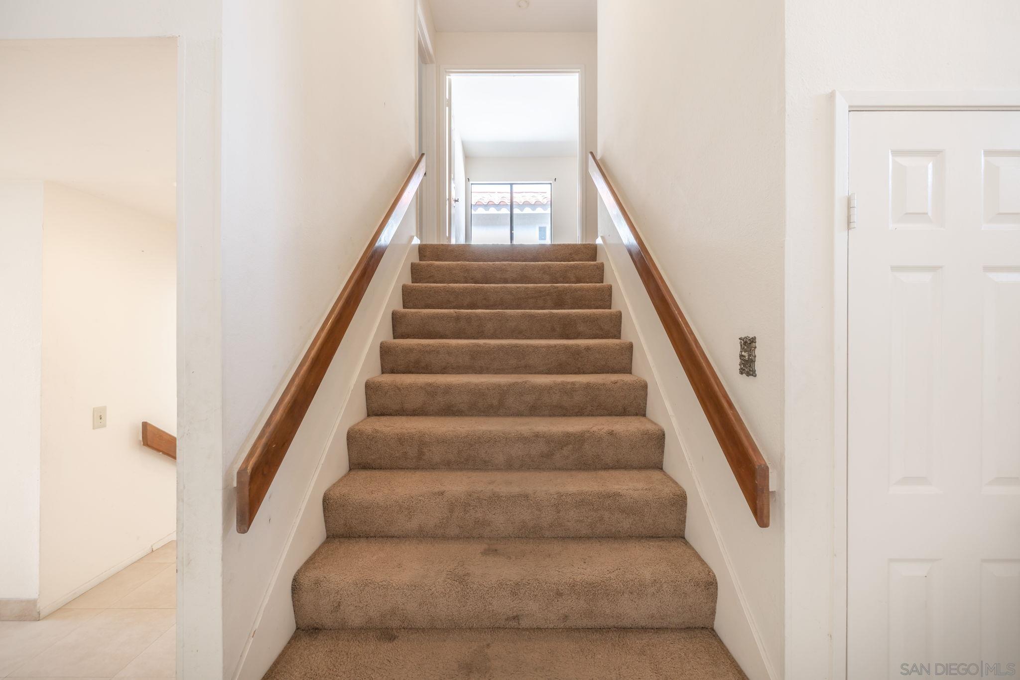 Detail Gallery Image 12 of 19 For 26062  Ramjit Ct, Lake Forest,  CA 92630 - 4 Beds | 2/1 Baths