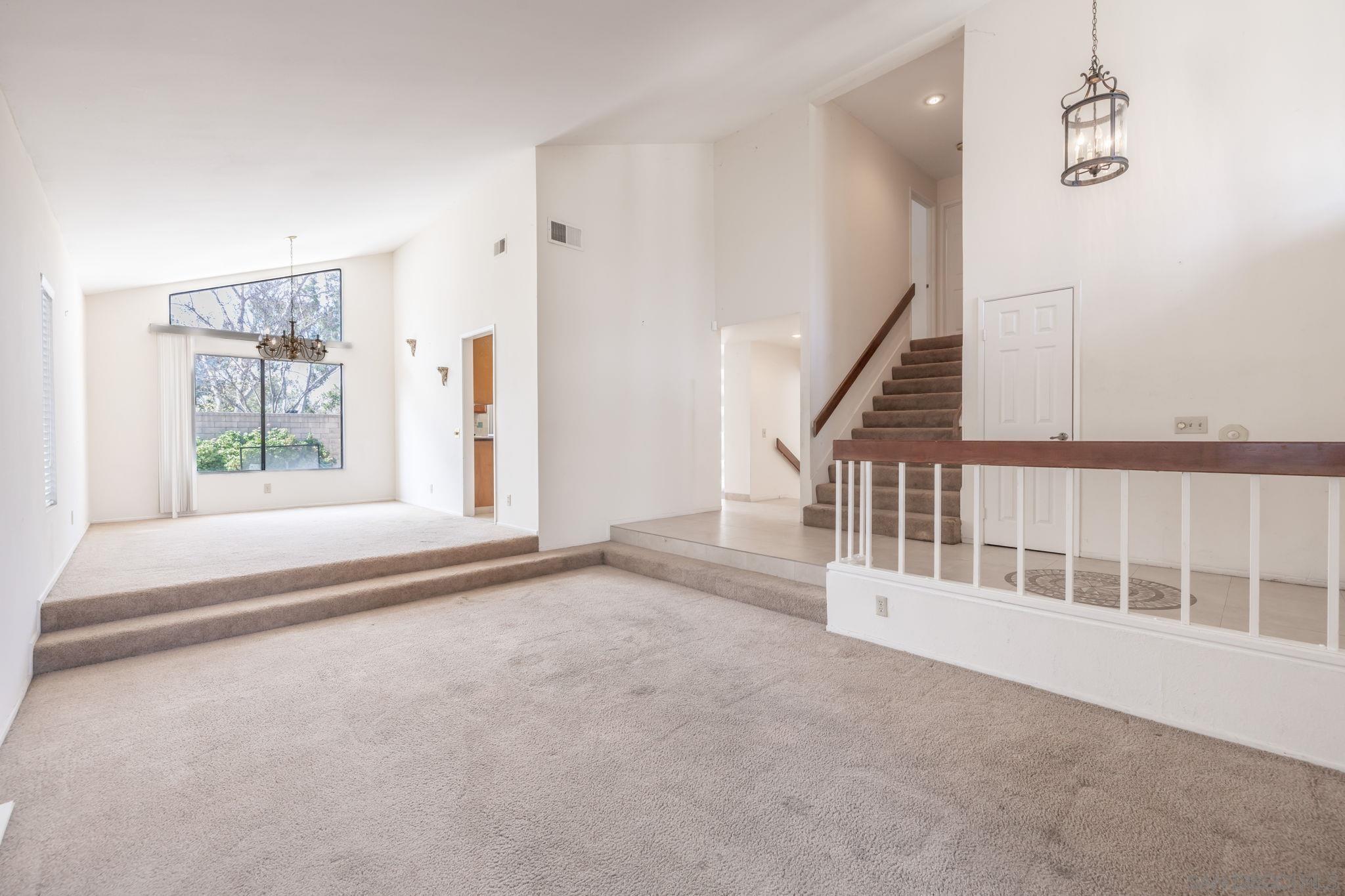 Detail Gallery Image 3 of 19 For 26062  Ramjit Ct, Lake Forest,  CA 92630 - 4 Beds | 2/1 Baths