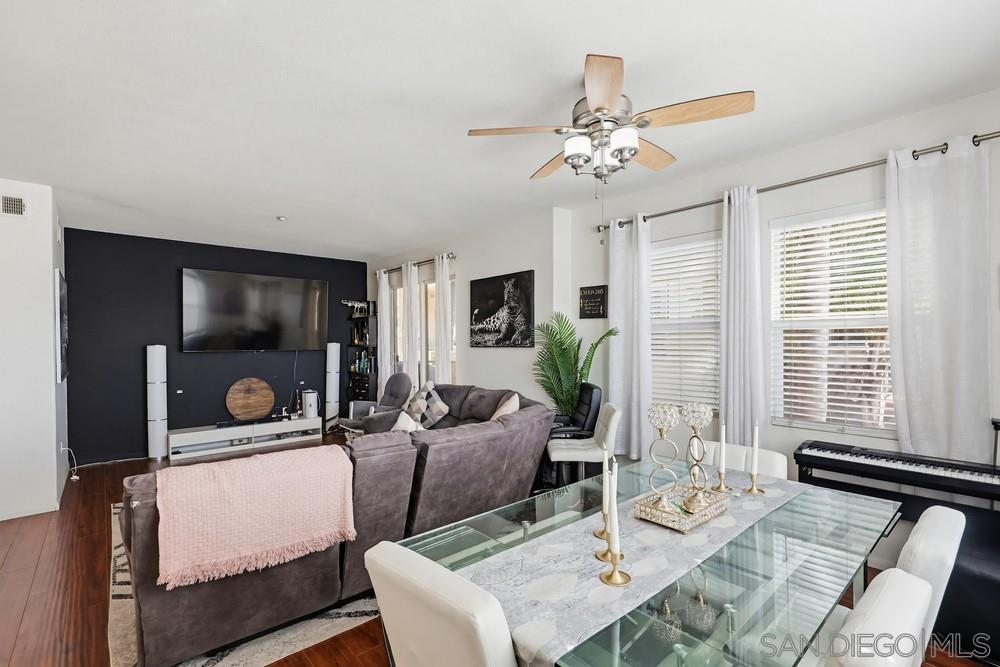 Detail Gallery Image 13 of 59 For 5427  Soho View Ter, San Diego,  CA 92105 - 3 Beds | 2/2 Baths