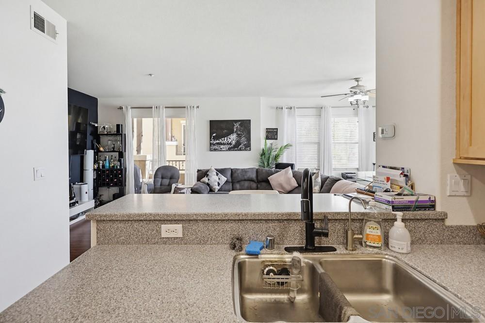 Detail Gallery Image 26 of 59 For 5427  Soho View Ter, San Diego,  CA 92105 - 3 Beds | 2/2 Baths