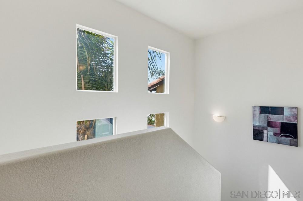 Detail Gallery Image 32 of 59 For 5427  Soho View Ter, San Diego,  CA 92105 - 3 Beds | 2/2 Baths