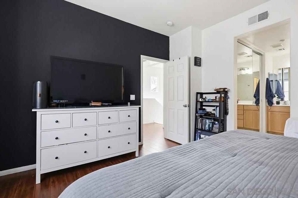 Detail Gallery Image 40 of 59 For 5427  Soho View Ter, San Diego,  CA 92105 - 3 Beds | 2/2 Baths