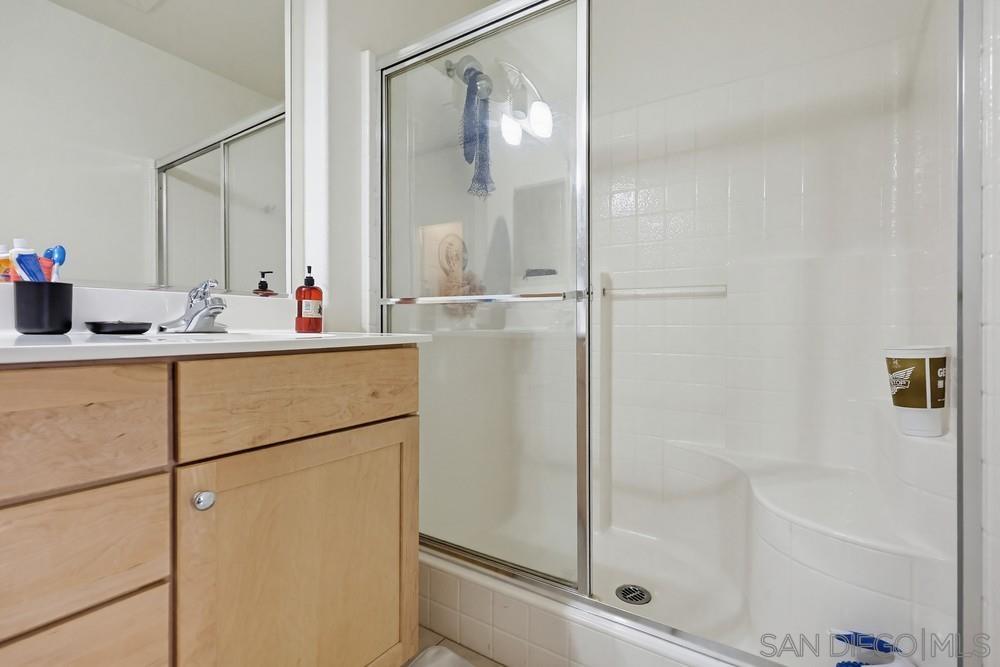 Detail Gallery Image 43 of 59 For 5427  Soho View Ter, San Diego,  CA 92105 - 3 Beds | 2/2 Baths