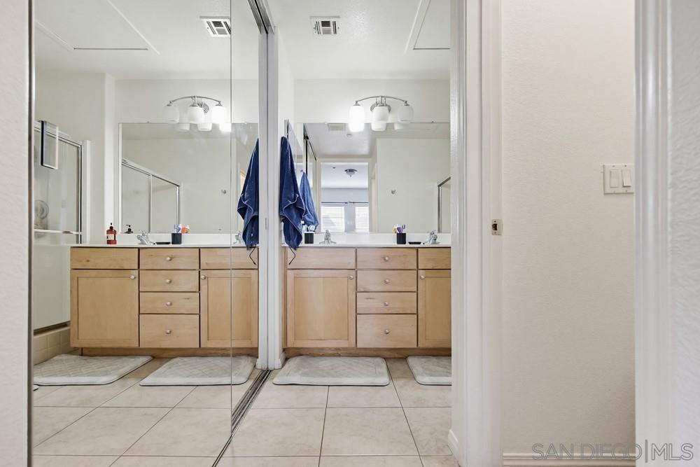 Detail Gallery Image 44 of 59 For 5427  Soho View Ter, San Diego,  CA 92105 - 3 Beds | 2/2 Baths