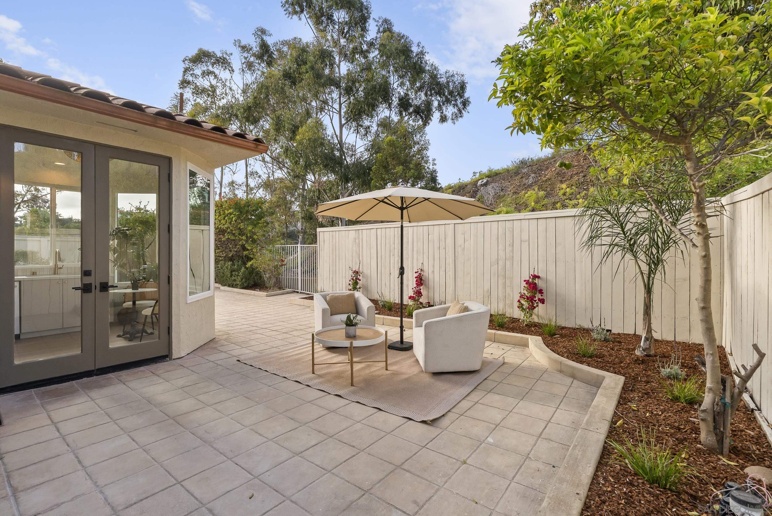 Detail Gallery Image 30 of 44 For 5825  Caminito Del Estio, La Jolla,  CA 92037 - 3 Beds | 2/1 Baths