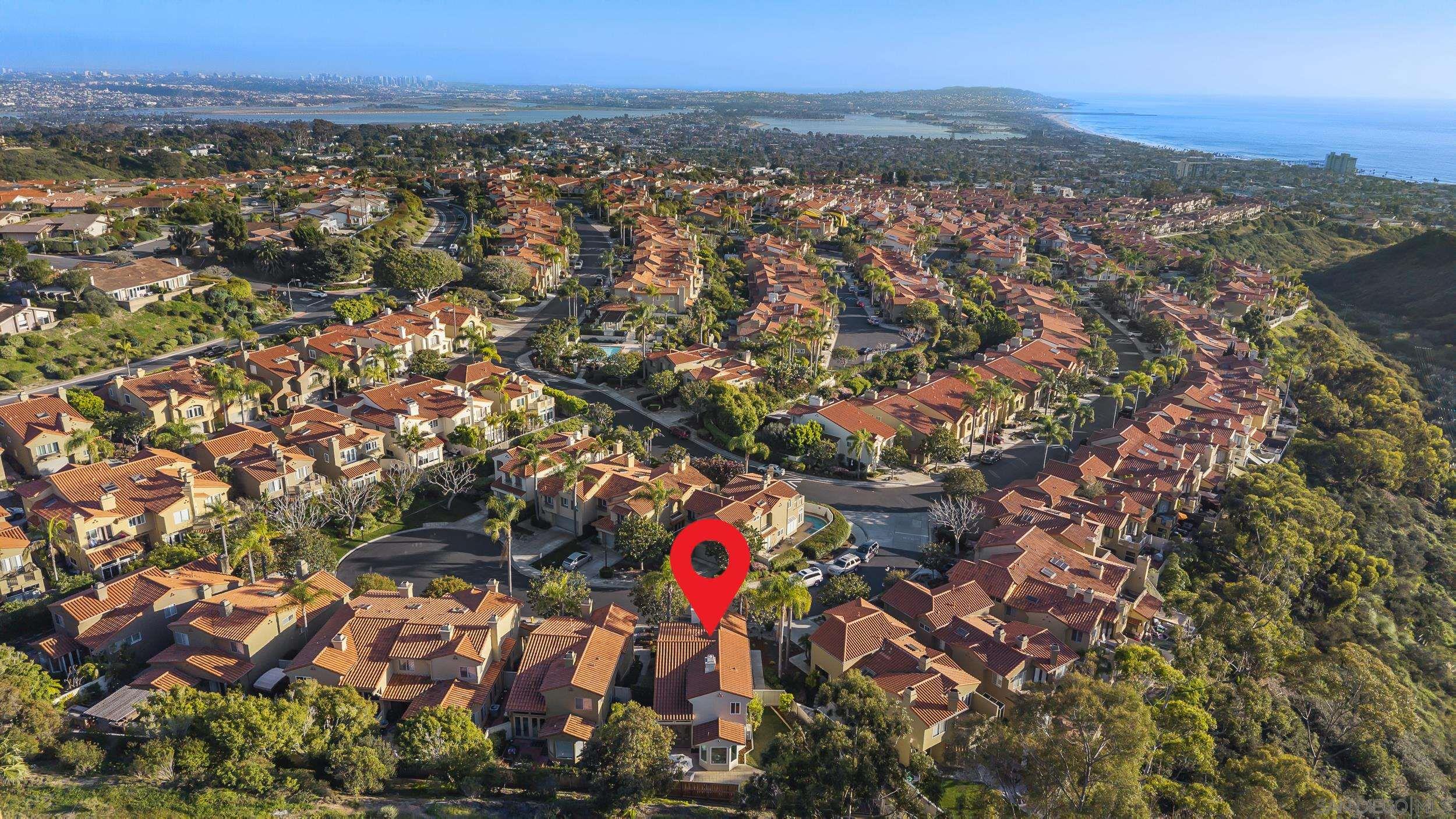 Detail Gallery Image 35 of 44 For 5825  Caminito Del Estio, La Jolla,  CA 92037 - 3 Beds | 2/1 Baths