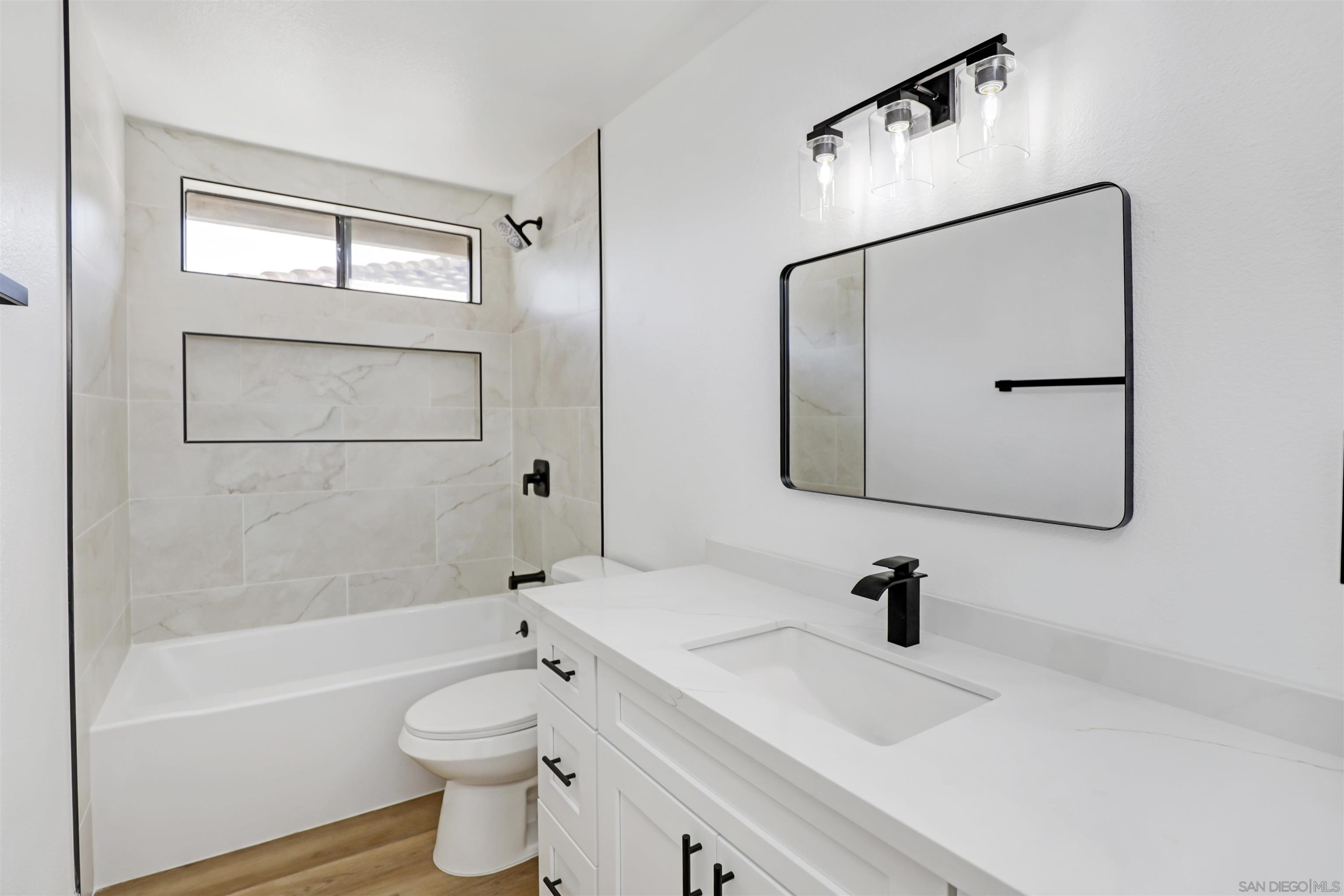 Detail Gallery Image 12 of 15 For 10242  Keoki St, San Diego,  CA 92126 - 4 Beds | 2/1 Baths