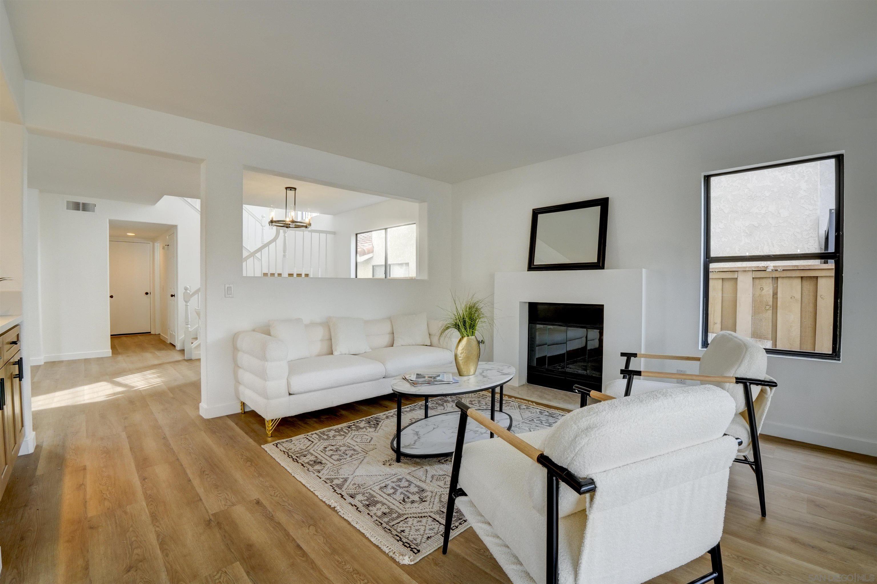 Detail Gallery Image 6 of 15 For 10242  Keoki St, San Diego,  CA 92126 - 4 Beds | 2/1 Baths