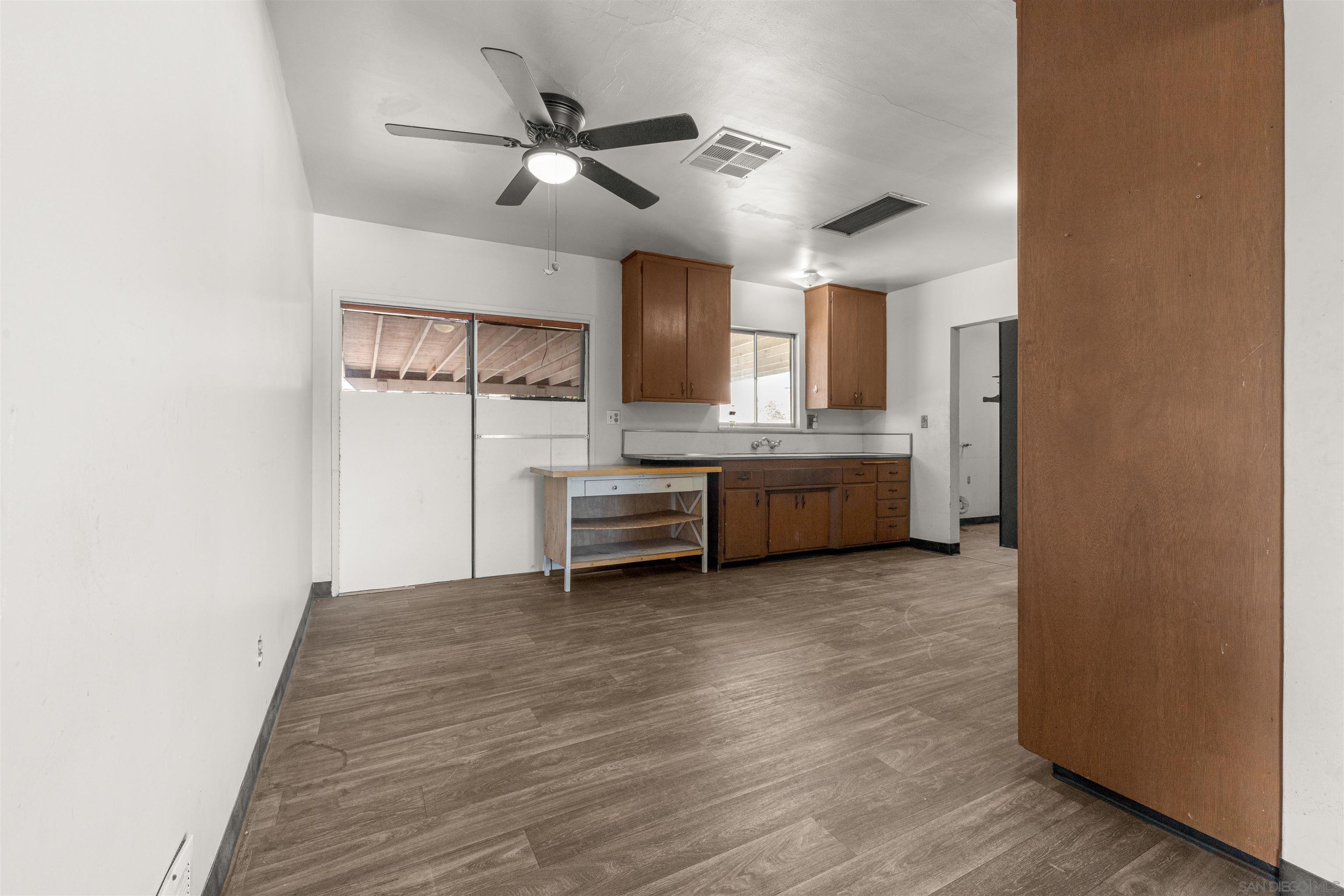 Detail Gallery Image 19 of 35 For 8214  Jadeite Ave, Rancho Cucamonga,  CA 91730 - 3 Beds | 1/1 Baths