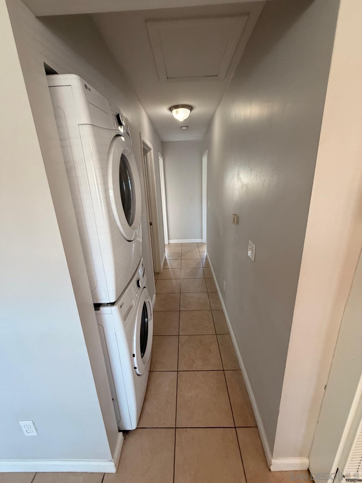 Detail Gallery Image 14 of 38 For 1231-33  Hoover  Ave, National City,  CA 91950 - – Beds | – Baths