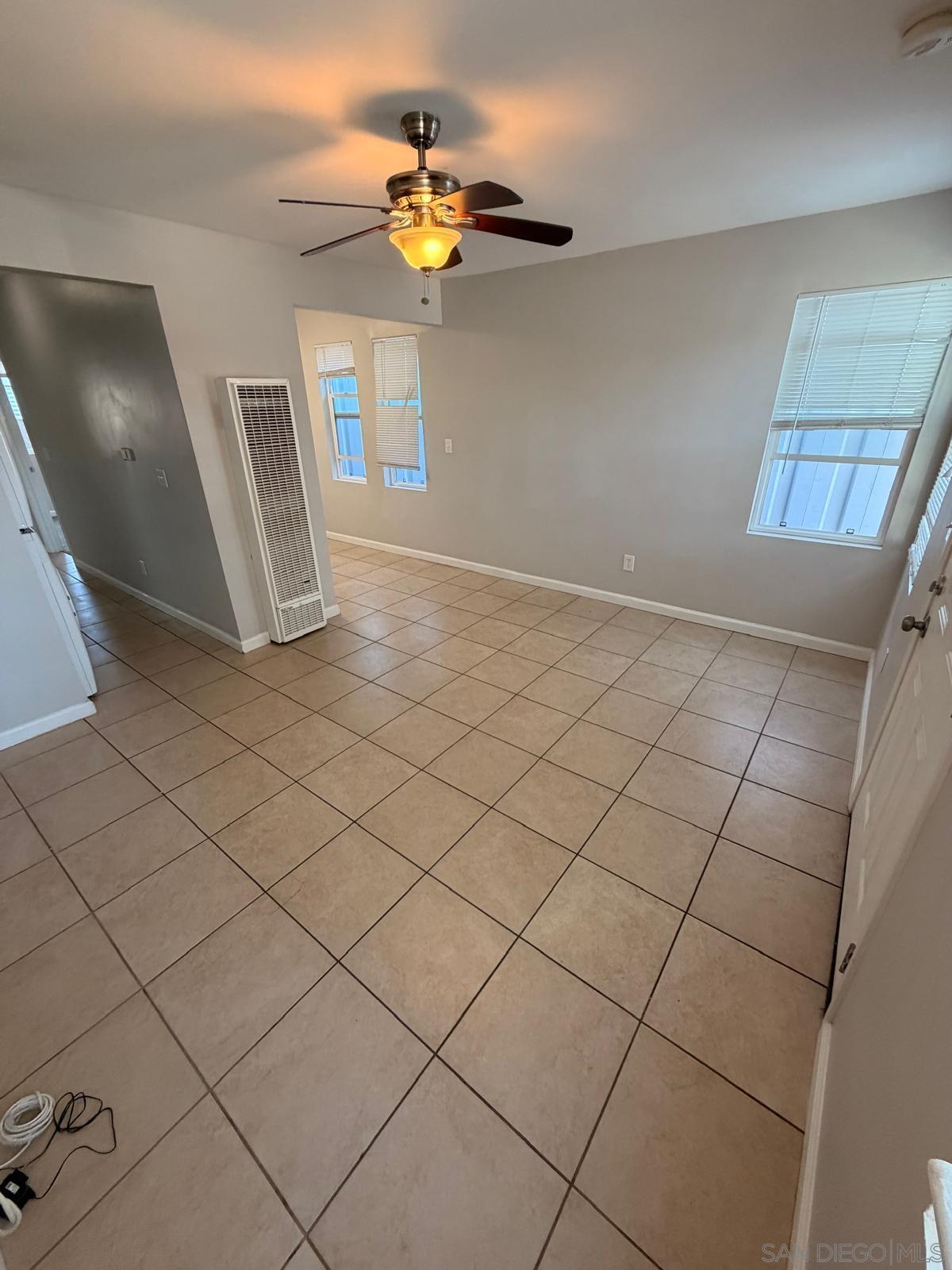 Detail Gallery Image 8 of 38 For 1231-33  Hoover  Ave, National City,  CA 91950 - – Beds | – Baths