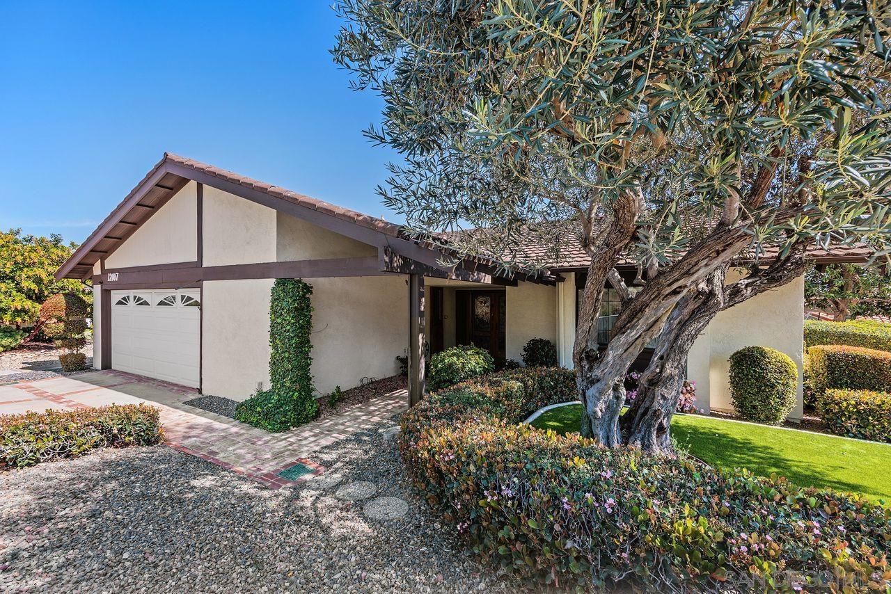 Detail Gallery Image 3 of 49 For 12007  Bajada Rd, San Diego,  CA 92128 - 3 Beds | 2 Baths