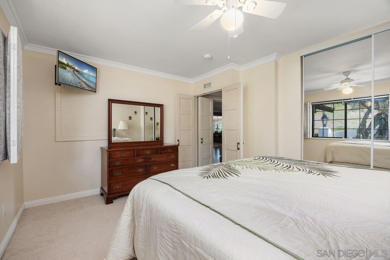 Detail Gallery Image 31 of 49 For 12007  Bajada Rd, San Diego,  CA 92128 - 3 Beds | 2 Baths