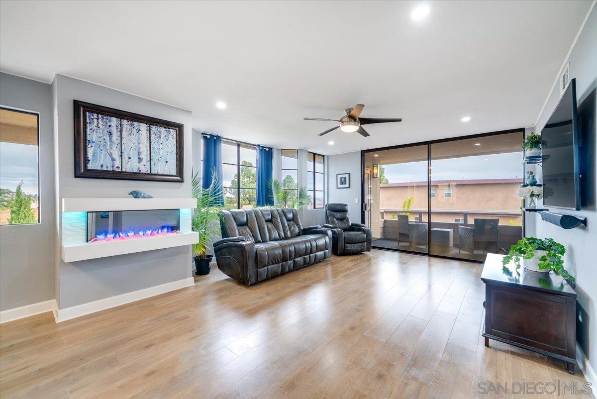 Detail Gallery Image 8 of 42 For 3130  Avenida De Portugal  #304,  San Diego,  CA 92106 - 2 Beds | 2 Baths