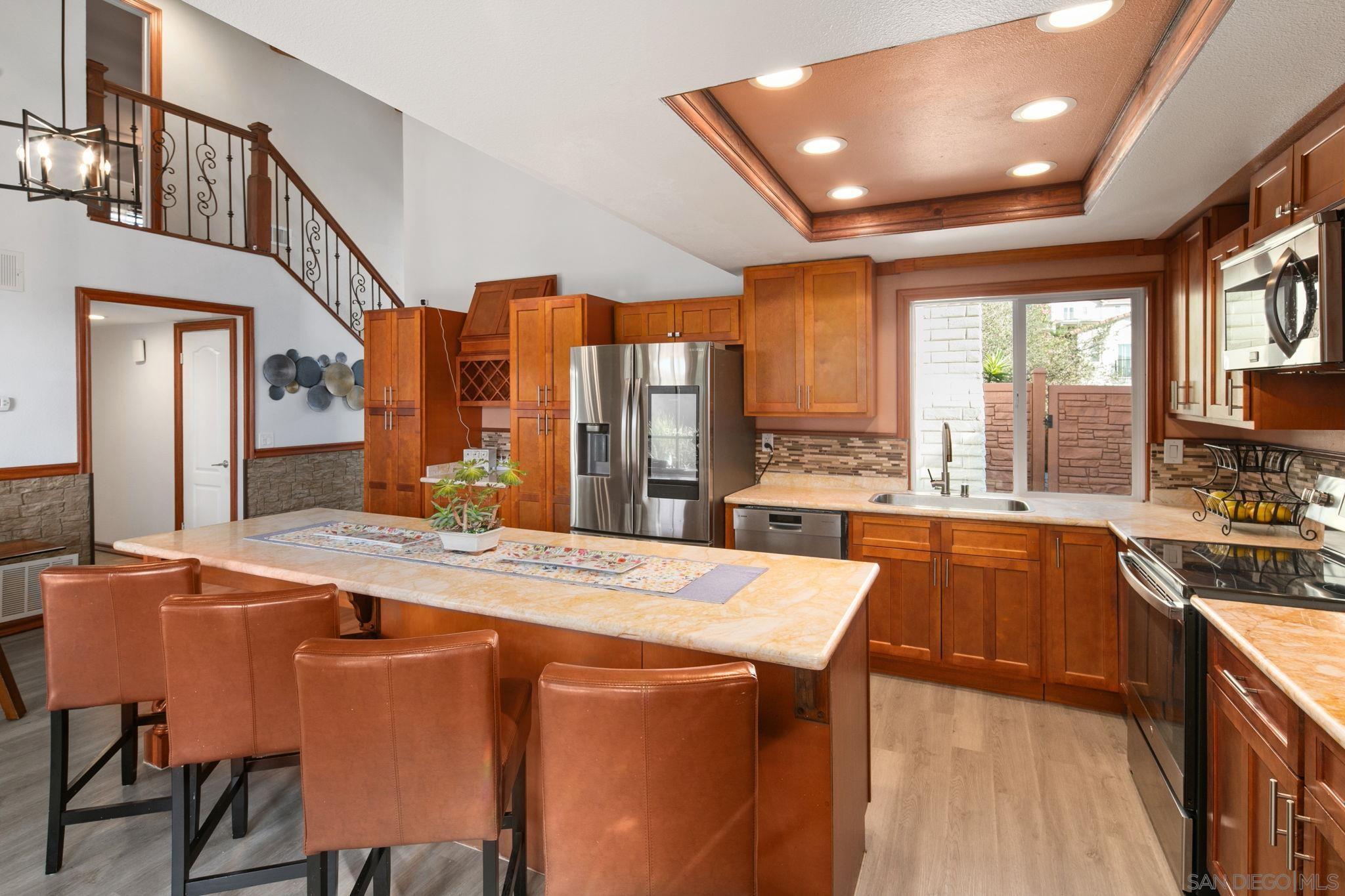 Detail Gallery Image 19 of 59 For 6433  La Paloma St, Carlsbad,  CA 92009 - 4 Beds | 3 Baths