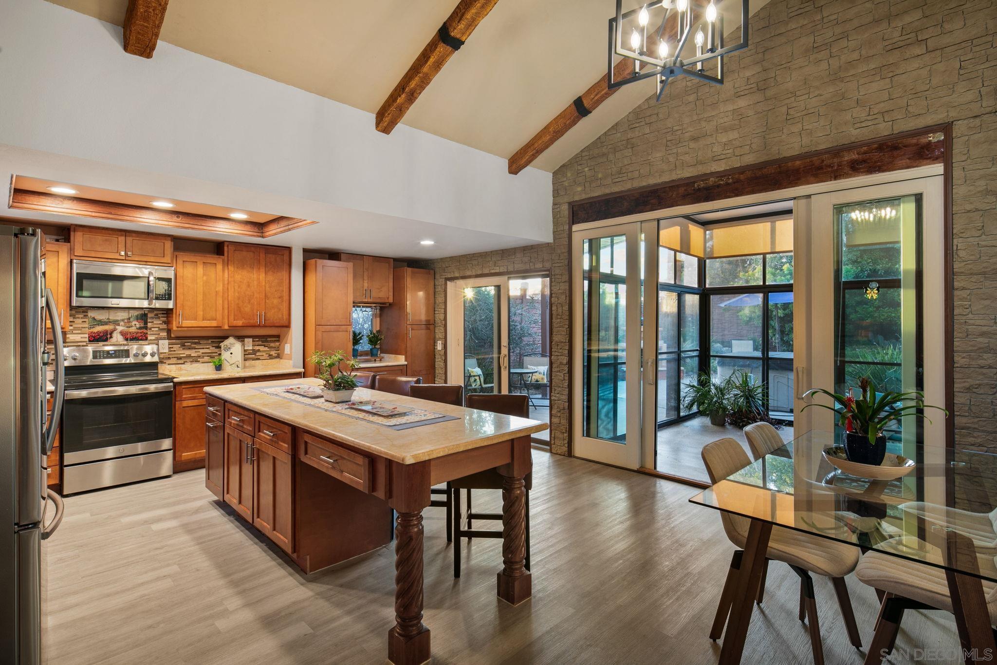 Detail Gallery Image 26 of 59 For 6433  La Paloma St, Carlsbad,  CA 92009 - 4 Beds | 3 Baths