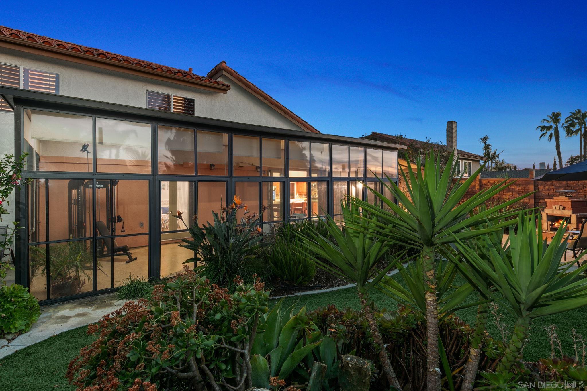 Detail Gallery Image 29 of 59 For 6433  La Paloma St, Carlsbad,  CA 92009 - 4 Beds | 3 Baths