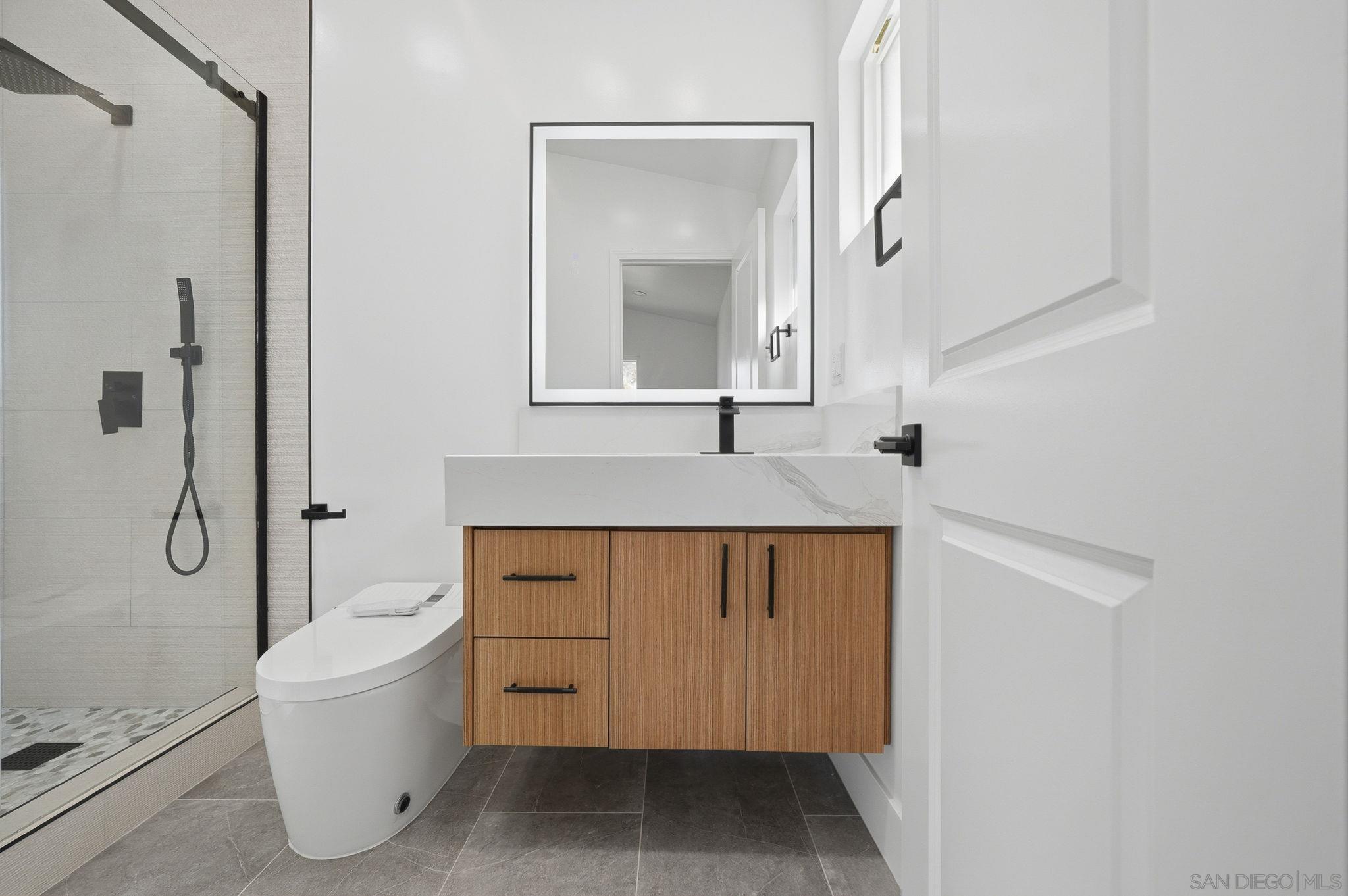 Detail Gallery Image 16 of 34 For 2729  Gobat Ave, San Diego,  CA 92122 - 3 Beds | 2 Baths