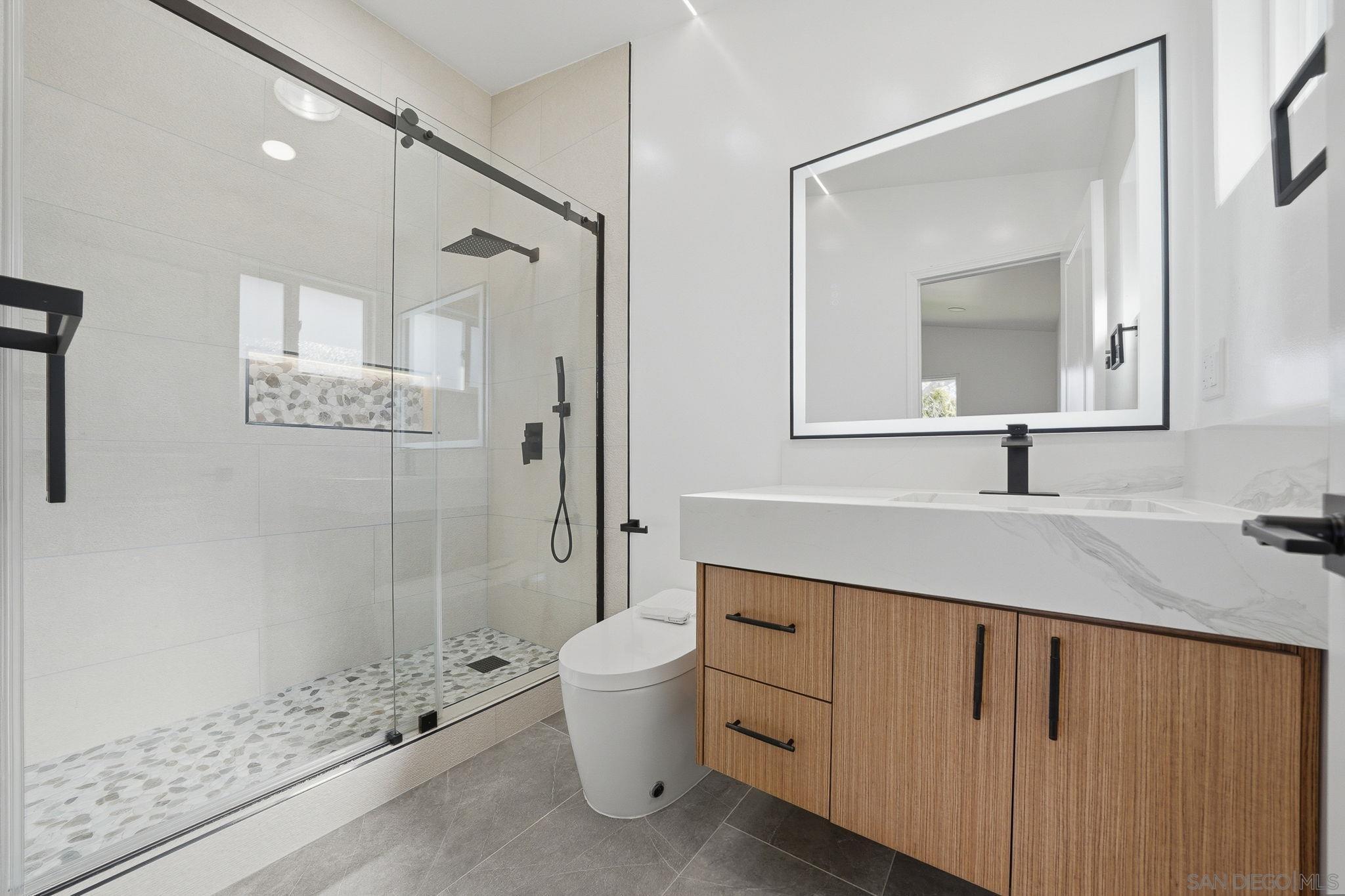 Detail Gallery Image 17 of 34 For 2729  Gobat Ave, San Diego,  CA 92122 - 3 Beds | 2 Baths