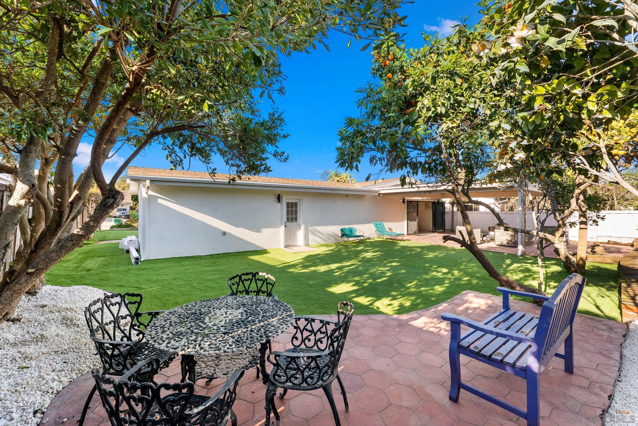 Detail Gallery Image 32 of 34 For 2729  Gobat Ave, San Diego,  CA 92122 - 3 Beds | 2 Baths