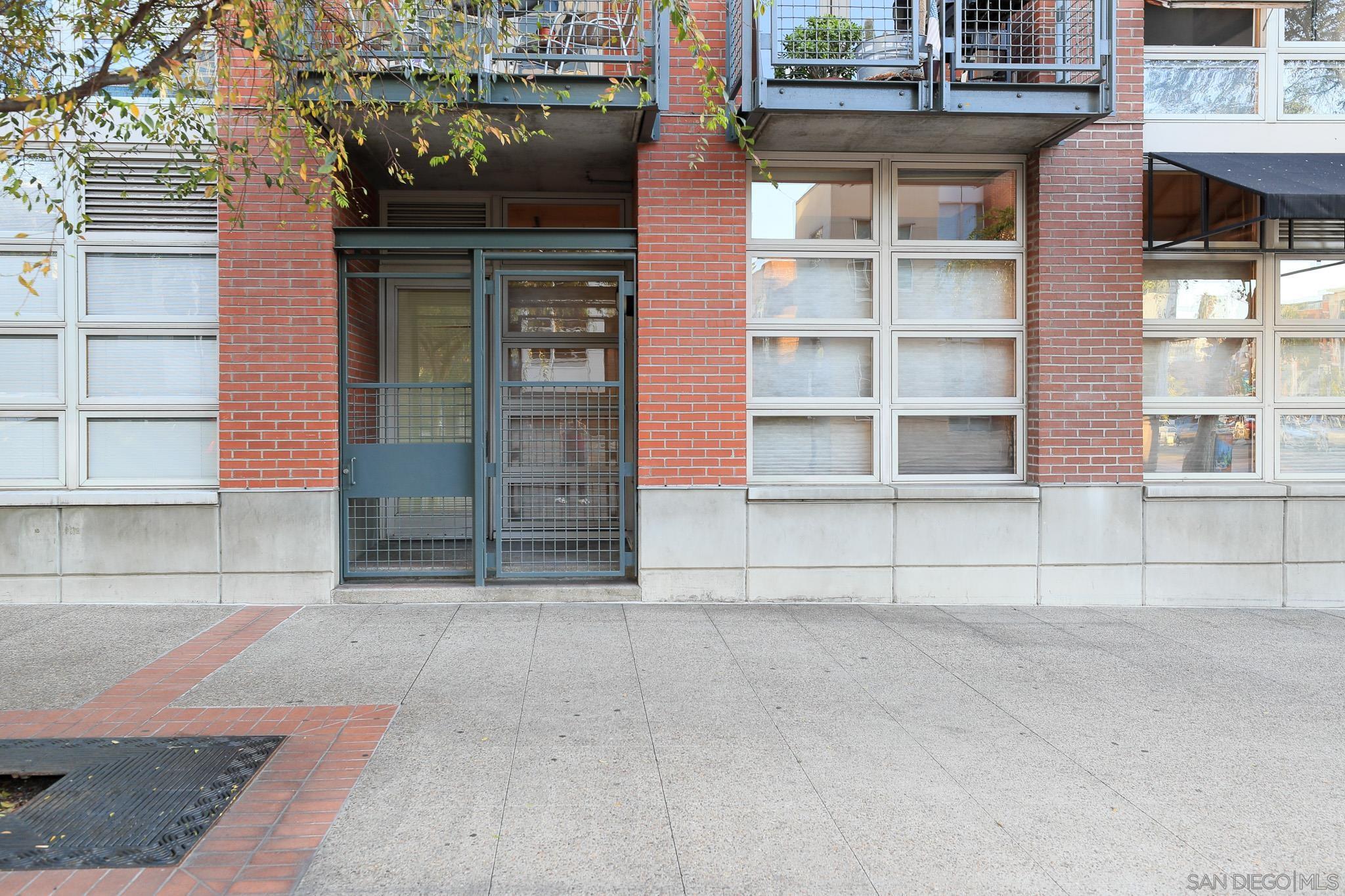 Detail Gallery Image 15 of 34 For 877  Island Ave  102, San Diego,  CA 92101 - 1 Beds | 1 Baths