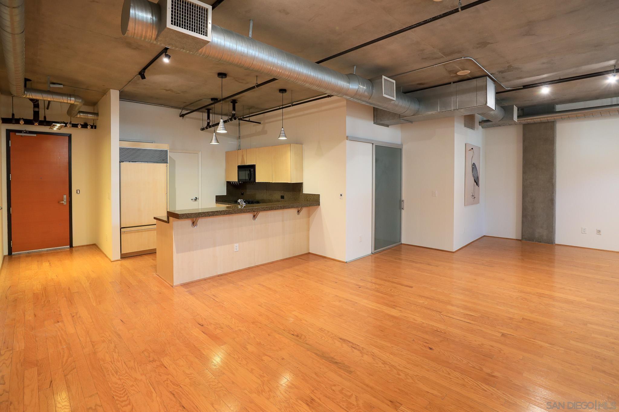 Detail Gallery Image 20 of 34 For 877  Island Ave  102, San Diego,  CA 92101 - 1 Beds | 1 Baths