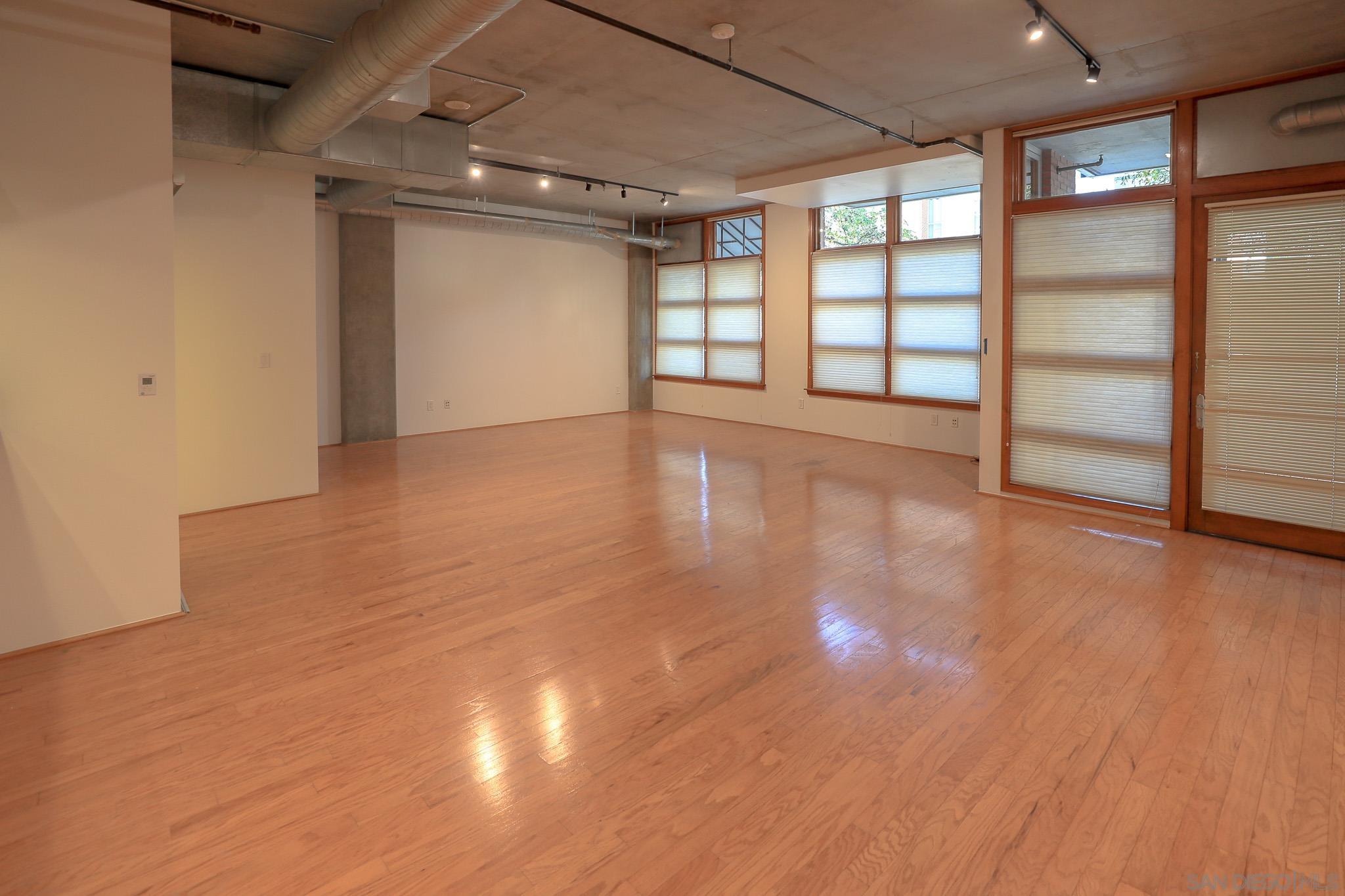 Detail Gallery Image 23 of 34 For 877  Island Ave  102, San Diego,  CA 92101 - 1 Beds | 1 Baths