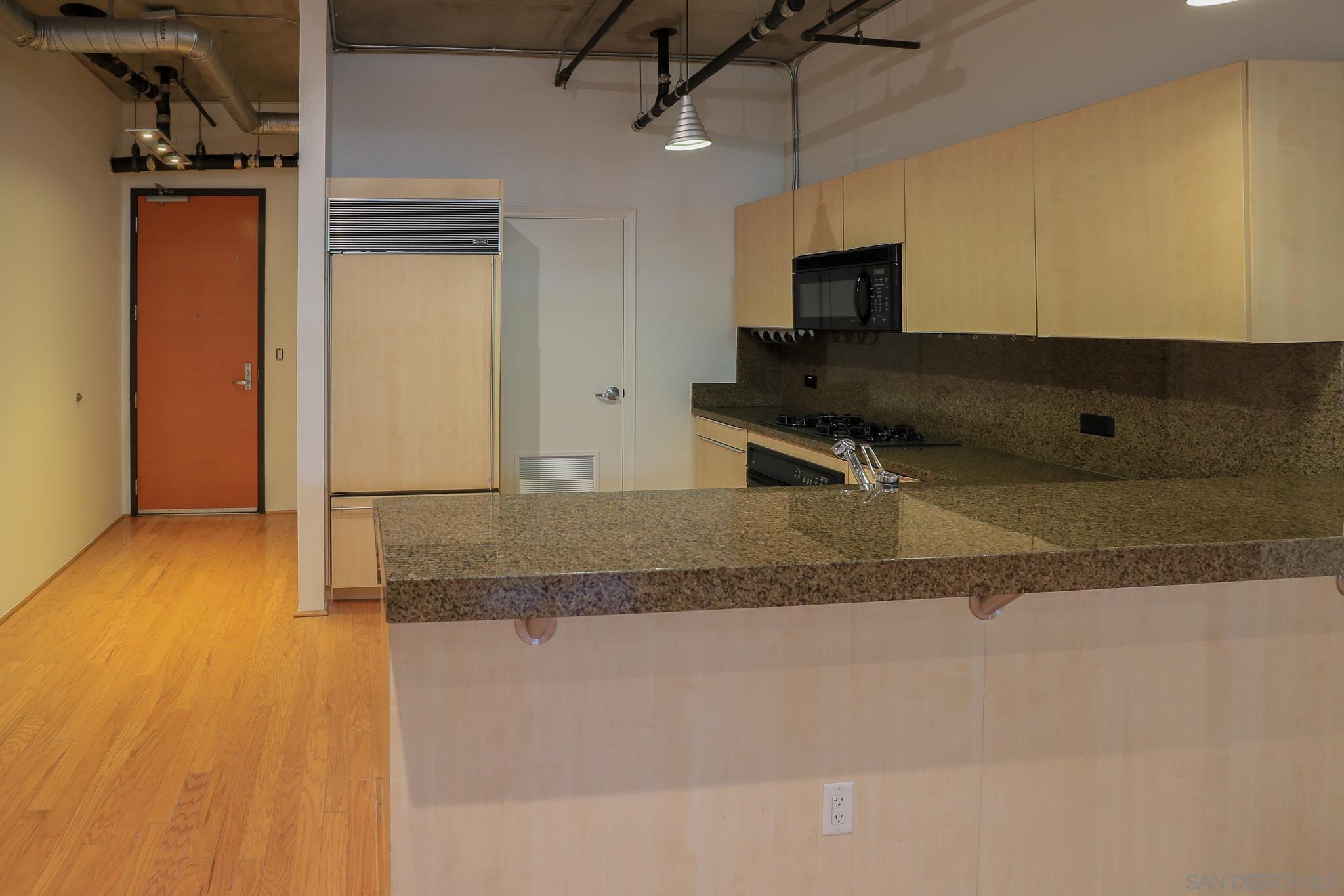 Detail Gallery Image 24 of 34 For 877  Island Ave  102, San Diego,  CA 92101 - 1 Beds | 1 Baths