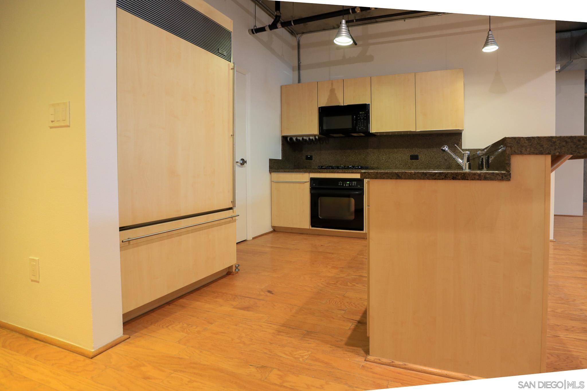 Detail Gallery Image 26 of 34 For 877  Island Ave  102, San Diego,  CA 92101 - 1 Beds | 1 Baths