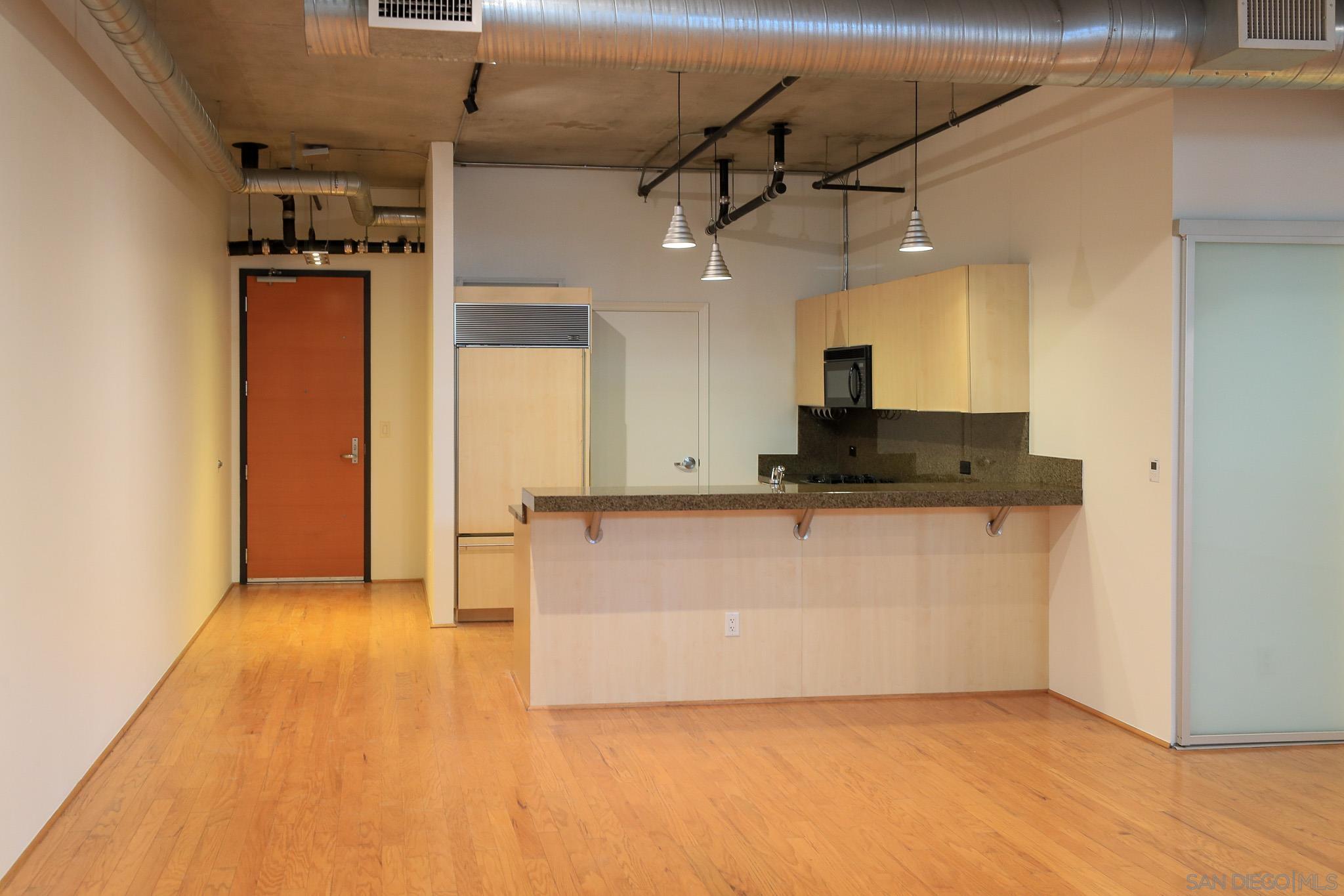 Detail Gallery Image 28 of 34 For 877  Island Ave  102, San Diego,  CA 92101 - 1 Beds | 1 Baths