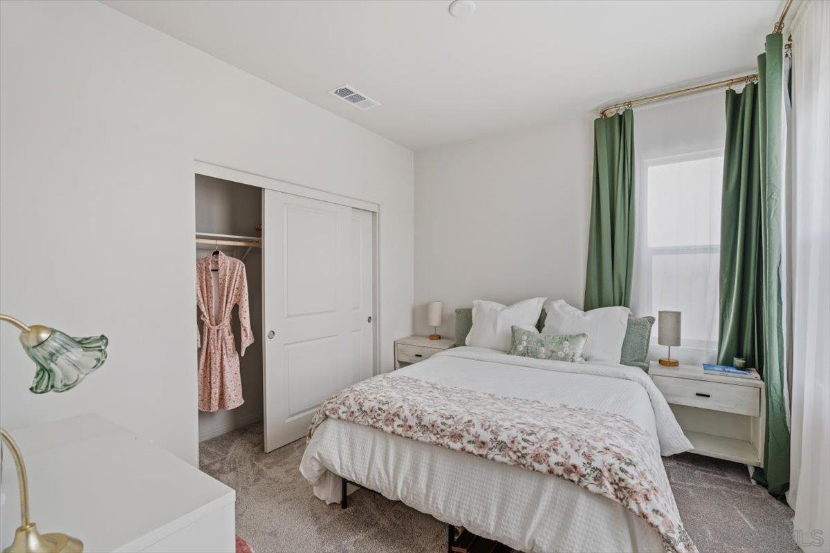 Detail Gallery Image 21 of 45 For 1521  Meriwood Way, Vista,  CA 92083 - 4 Beds | 2/1 Baths