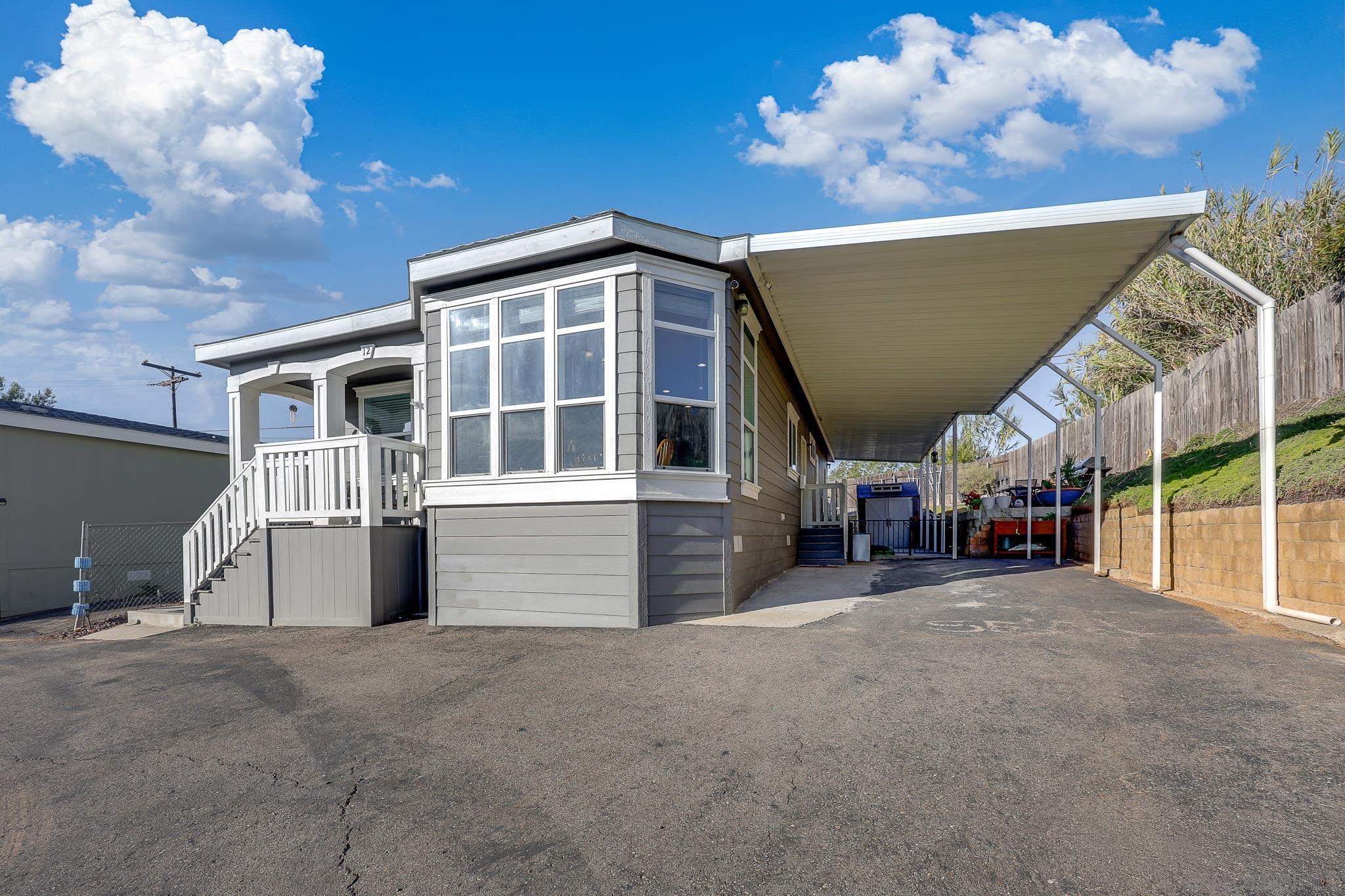 Detail Gallery Image 14 of 37 For 250  La Cresta Heights Rd  #SPC 12,  El Cajon,  CA 92021 - 3 Beds | 2 Baths