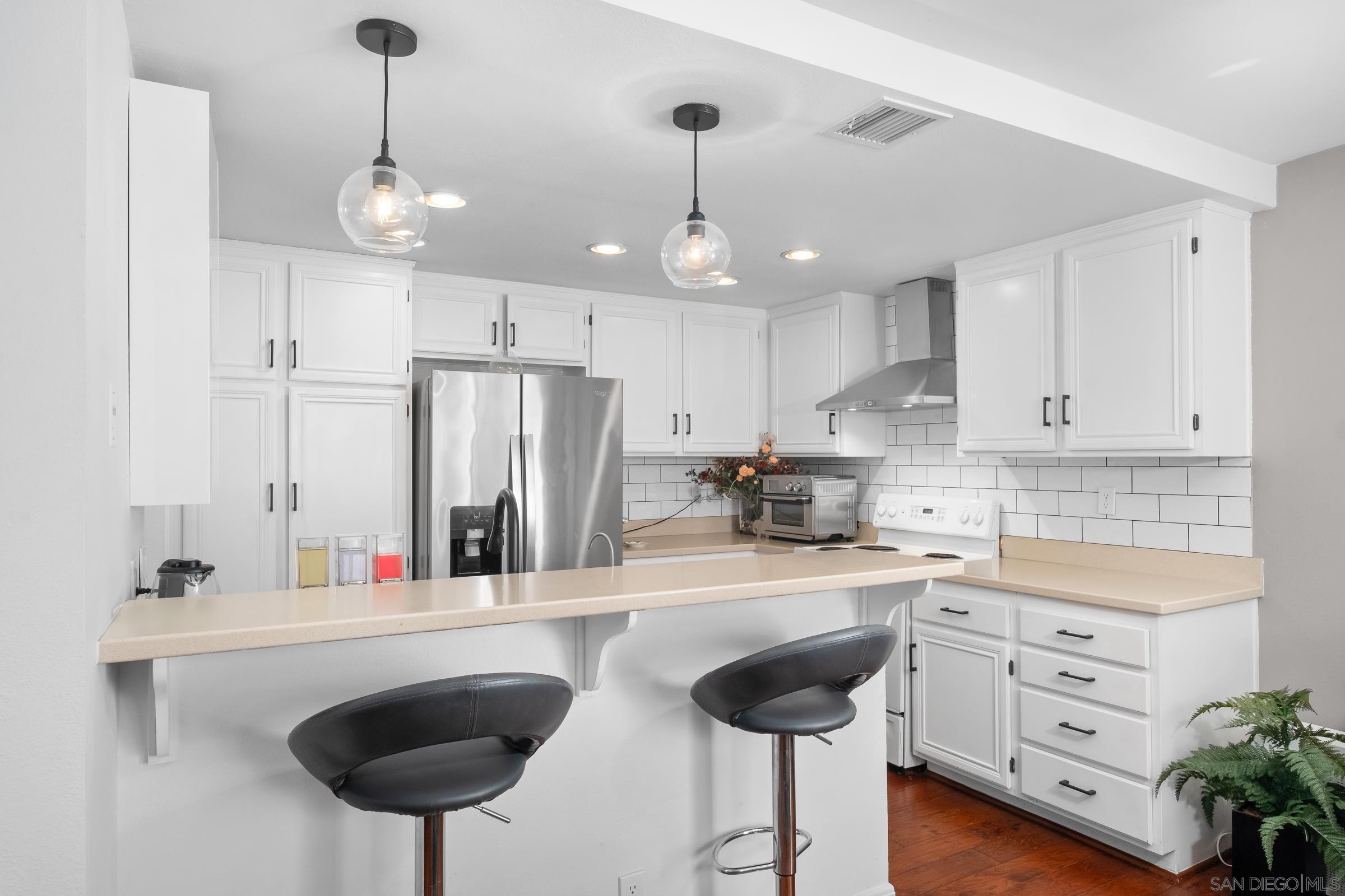 Detail Gallery Image 10 of 25 For 17885  Caminito Pinero  #255,  San Diego,  CA 92128 - 2 Beds | 2 Baths