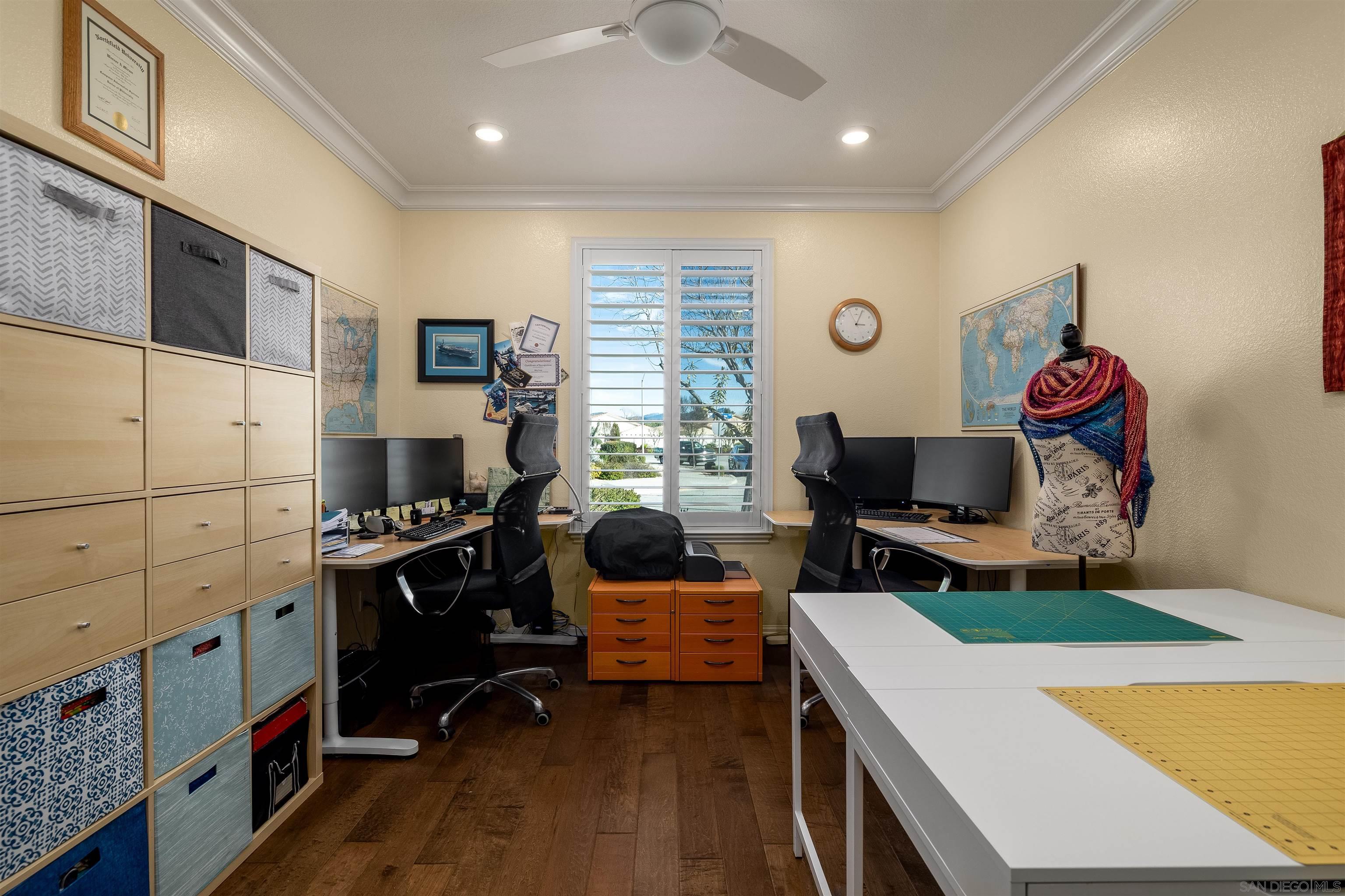 Detail Gallery Image 14 of 44 For 1371  Camino Sueno, Hemet,  CA 92545 - 3 Beds | 3 Baths