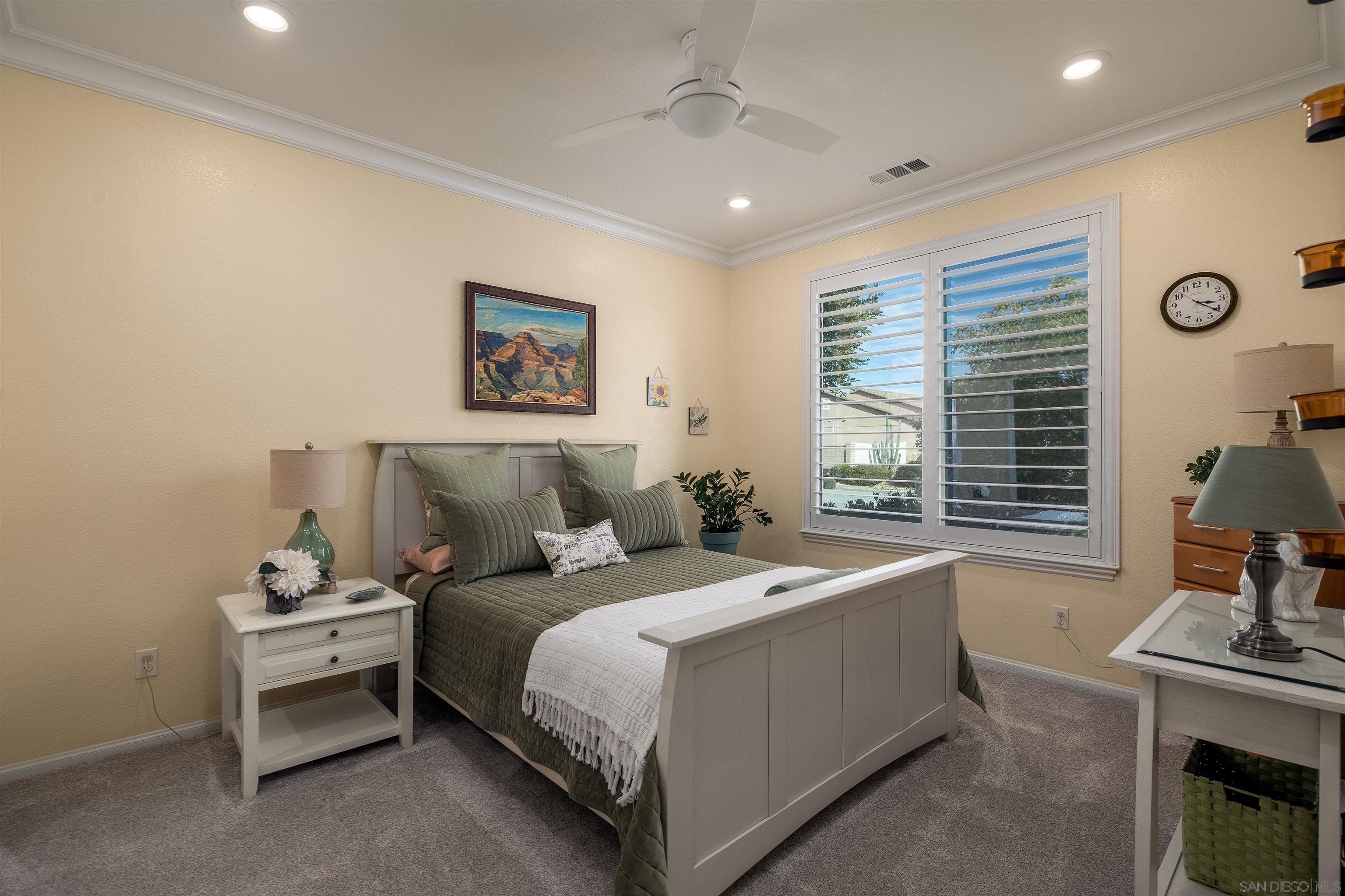 Detail Gallery Image 16 of 44 For 1371  Camino Sueno, Hemet,  CA 92545 - 3 Beds | 3 Baths