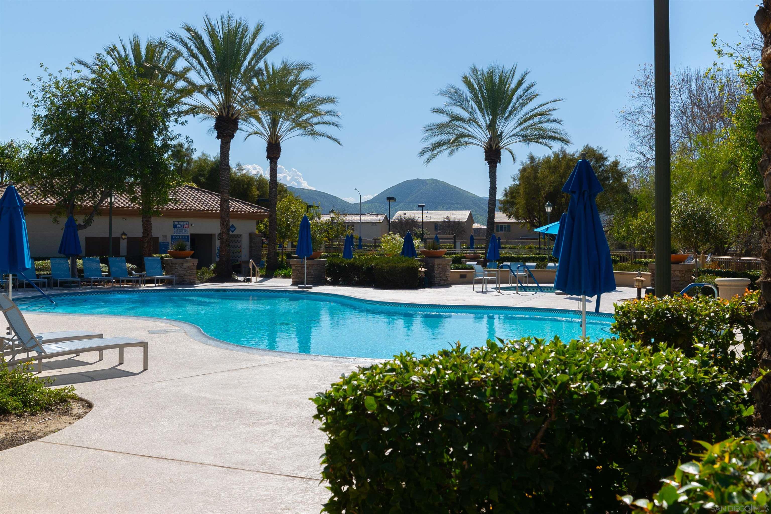 Detail Gallery Image 38 of 44 For 1371  Camino Sueno, Hemet,  CA 92545 - 3 Beds | 3 Baths