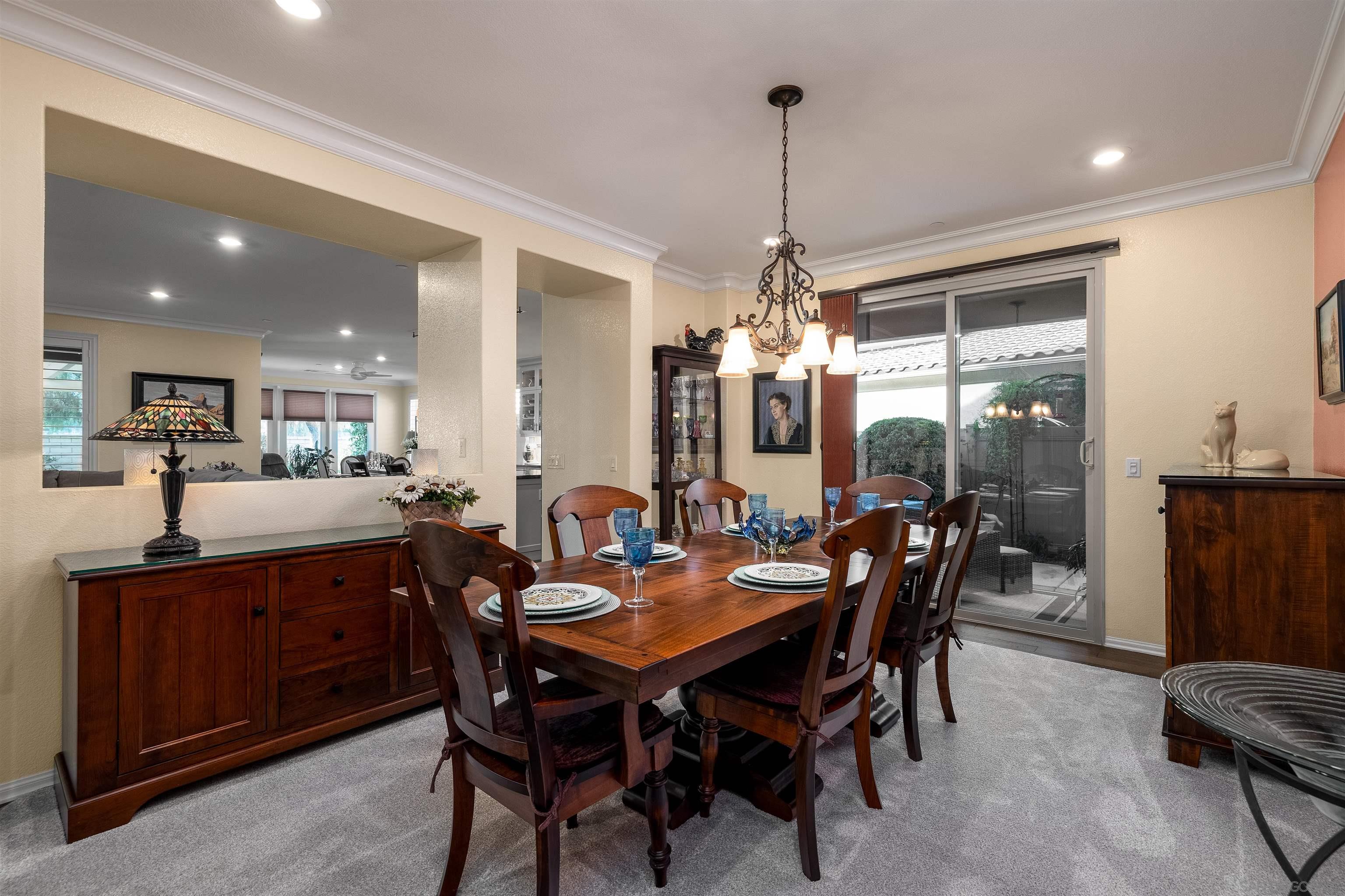 Detail Gallery Image 6 of 44 For 1371  Camino Sueno, Hemet,  CA 92545 - 3 Beds | 3 Baths