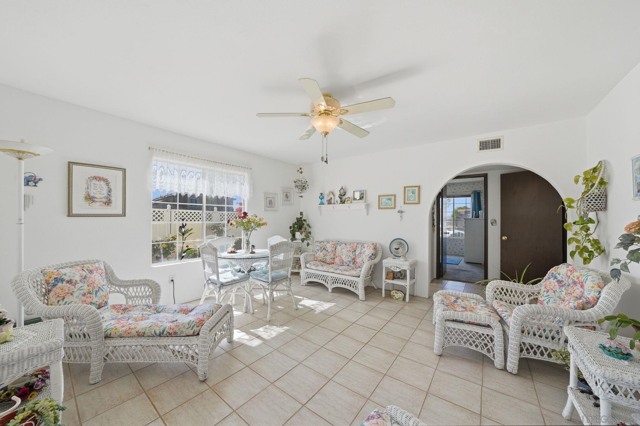 Detail Gallery Image 13 of 23 For 13849  Gorrion Ct, El Cajon,  CA 92021 - 4 Beds | 3 Baths